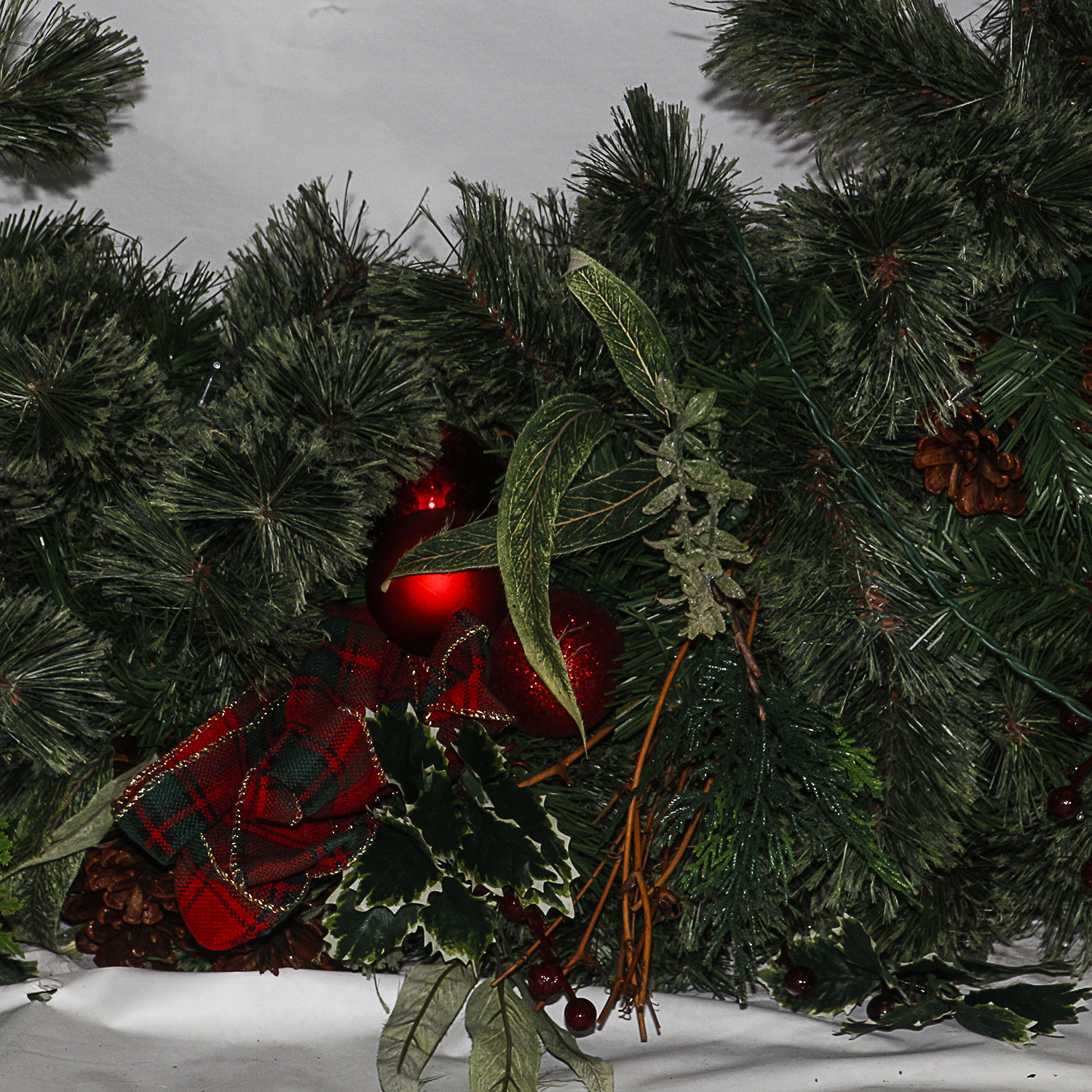 Lighted Christmas Wreath