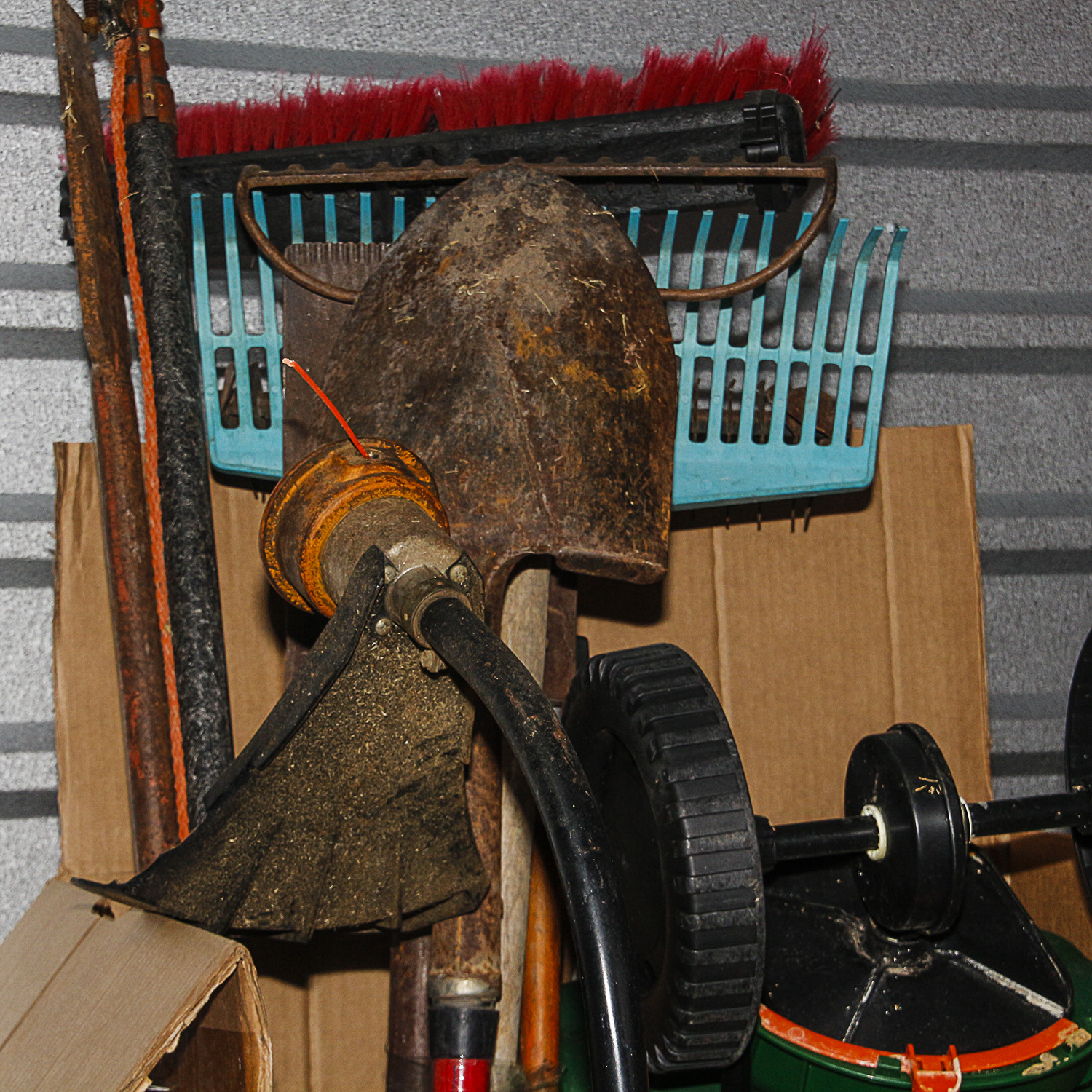 Troy-Bilt TB425CS Gas Trimmer and Garden Tool Collection