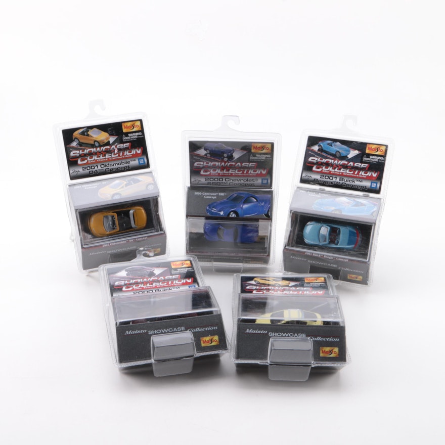 Maisto Showcase Collection Miniature Scale Die-Cast Cars