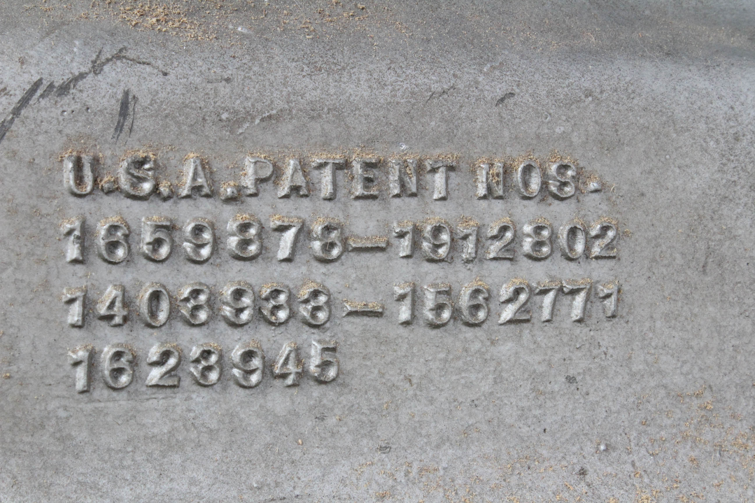 Vintage Jennings Club Chief Slot Machine