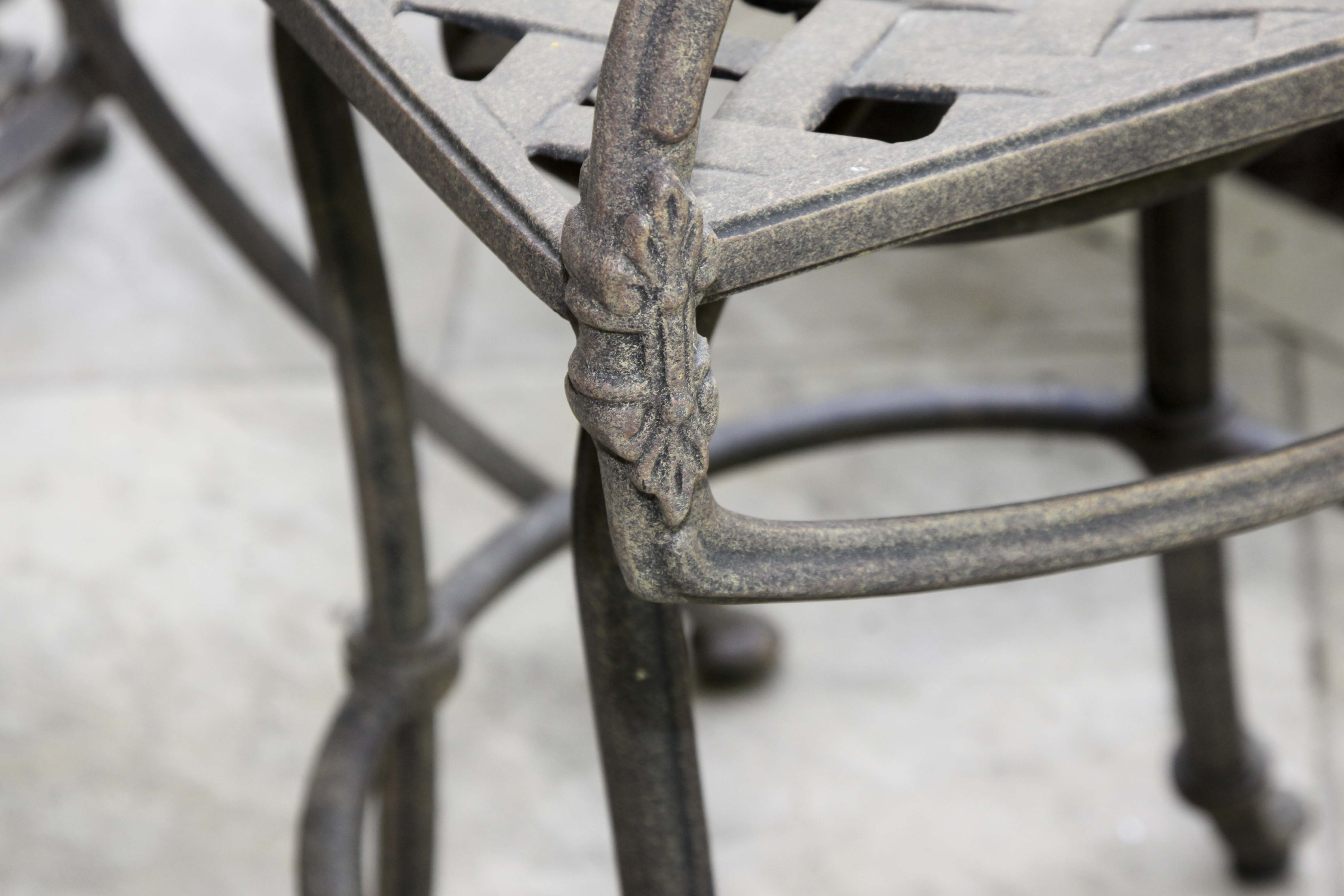 Woodard Landgrave Tall Table and Chair Set