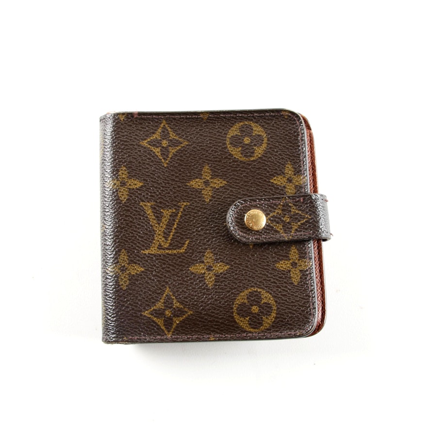 Louis Vuitton of Paris Monogram Zip Bifold Wallet