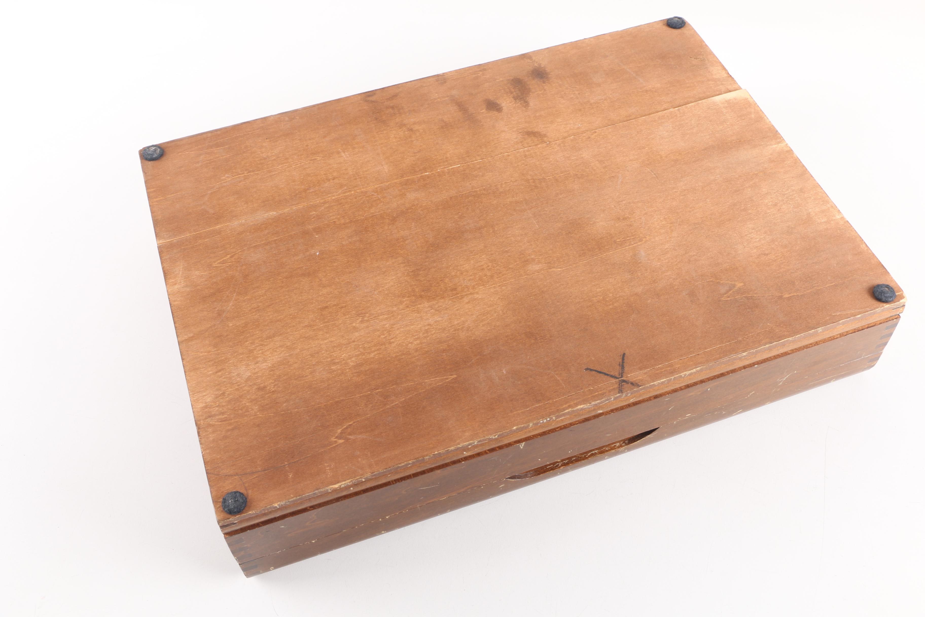 Tudor Plate "Queen Bess II" Silver-Plated Flatware Set