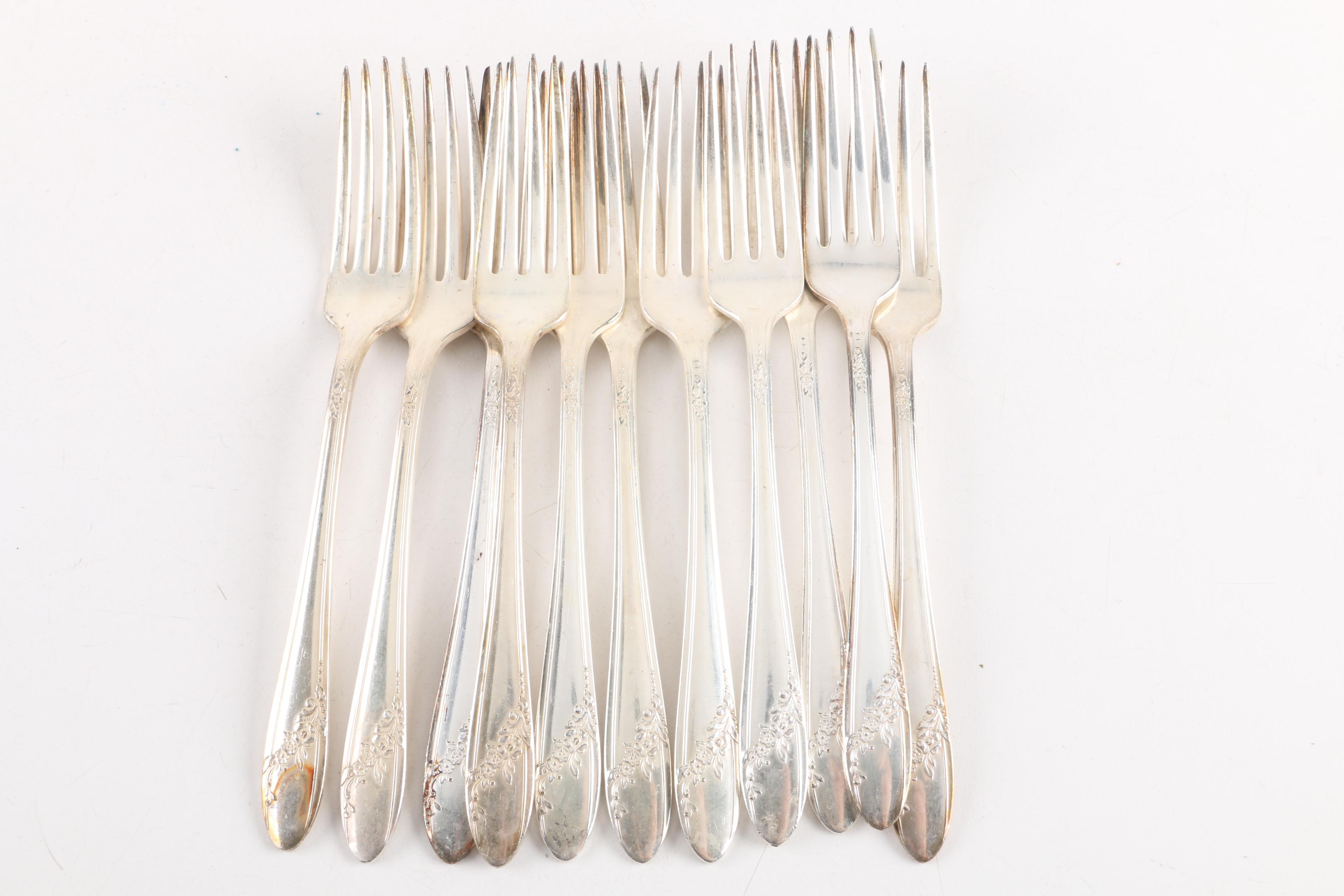 Tudor Plate "Queen Bess II" Silver-Plated Flatware Set