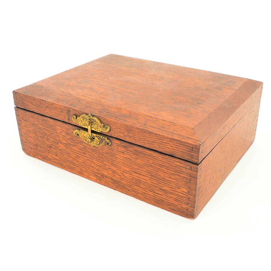 Vintage Oak Trinket Box