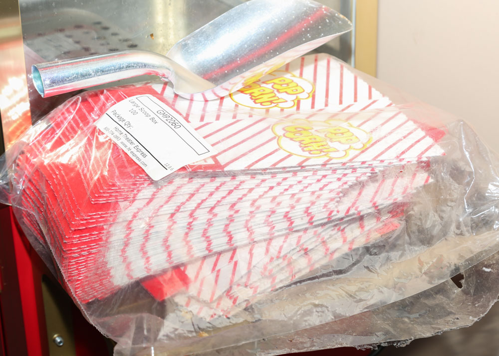 Home MovieRoom Popcorn Popper by Nostalgia Electrics