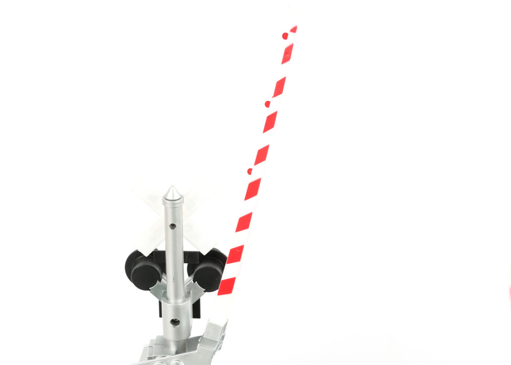 G-Scale Model Train Crossing Gate by Life-Like