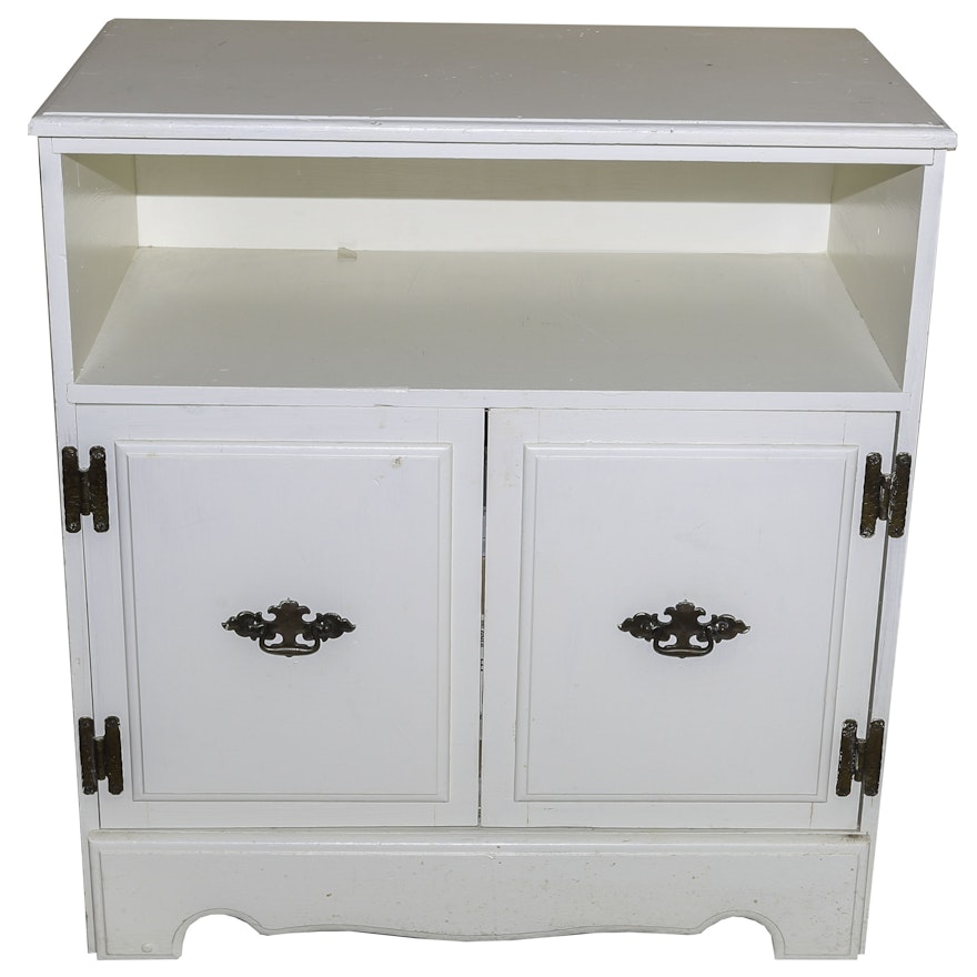 Vintage Painted Colonial Revival Chest