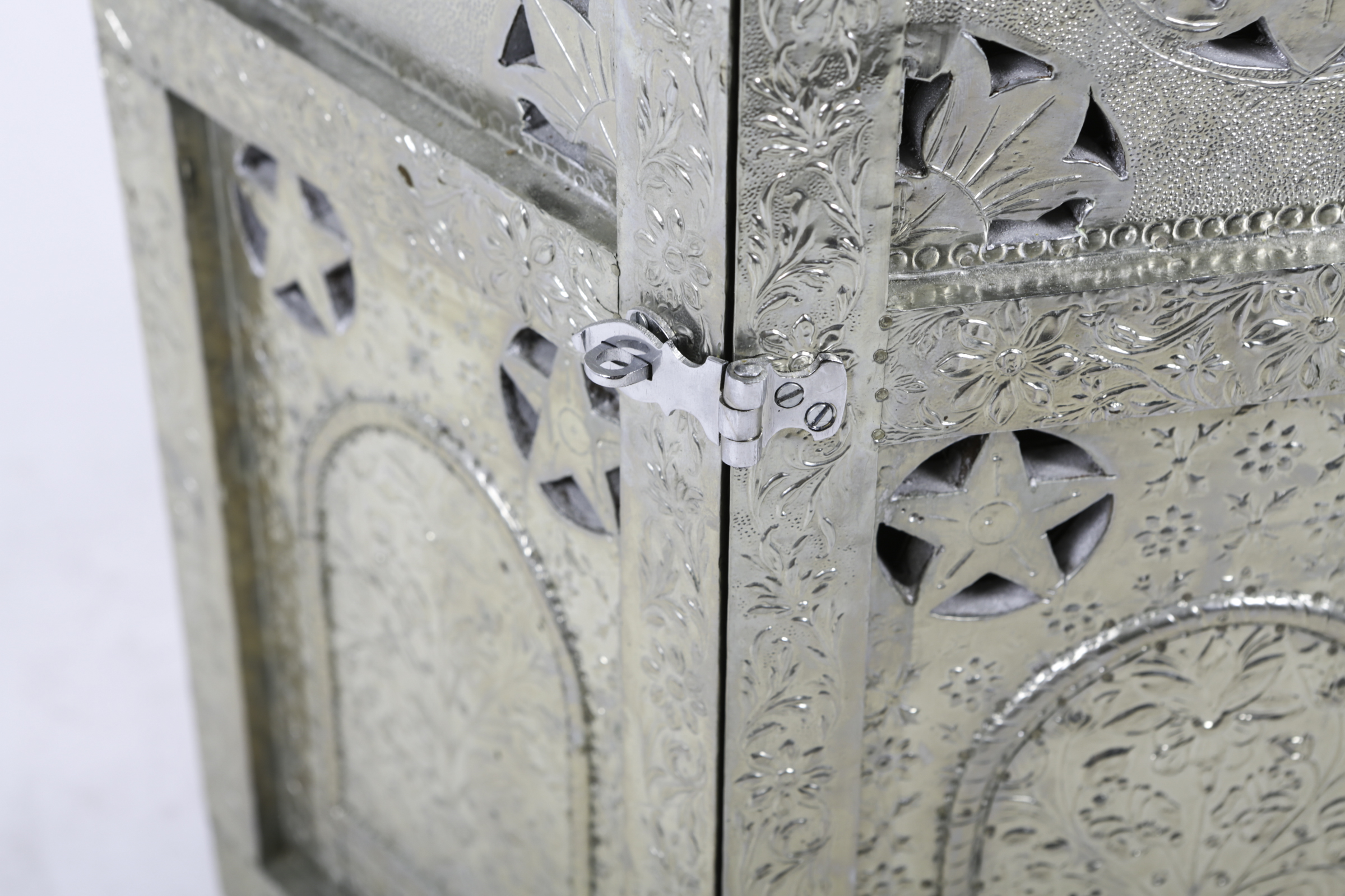 Middle Eastern Inspired Metal Accent Table