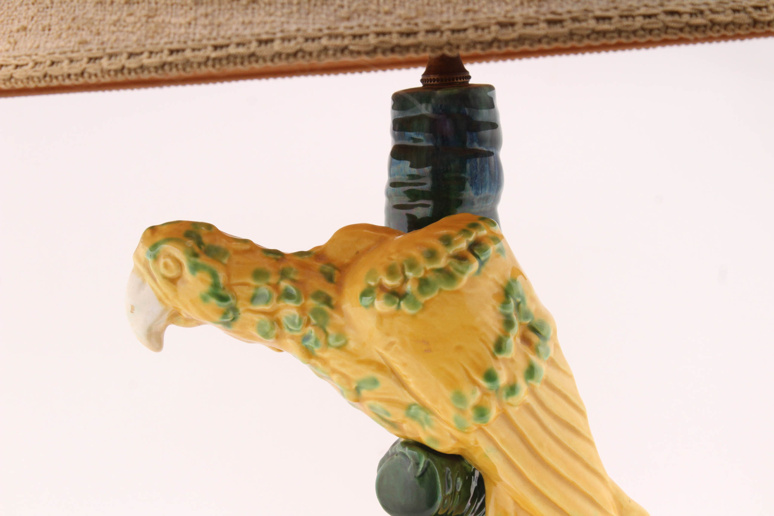 Vintage Royal Haeger Art Pottery Lamp
