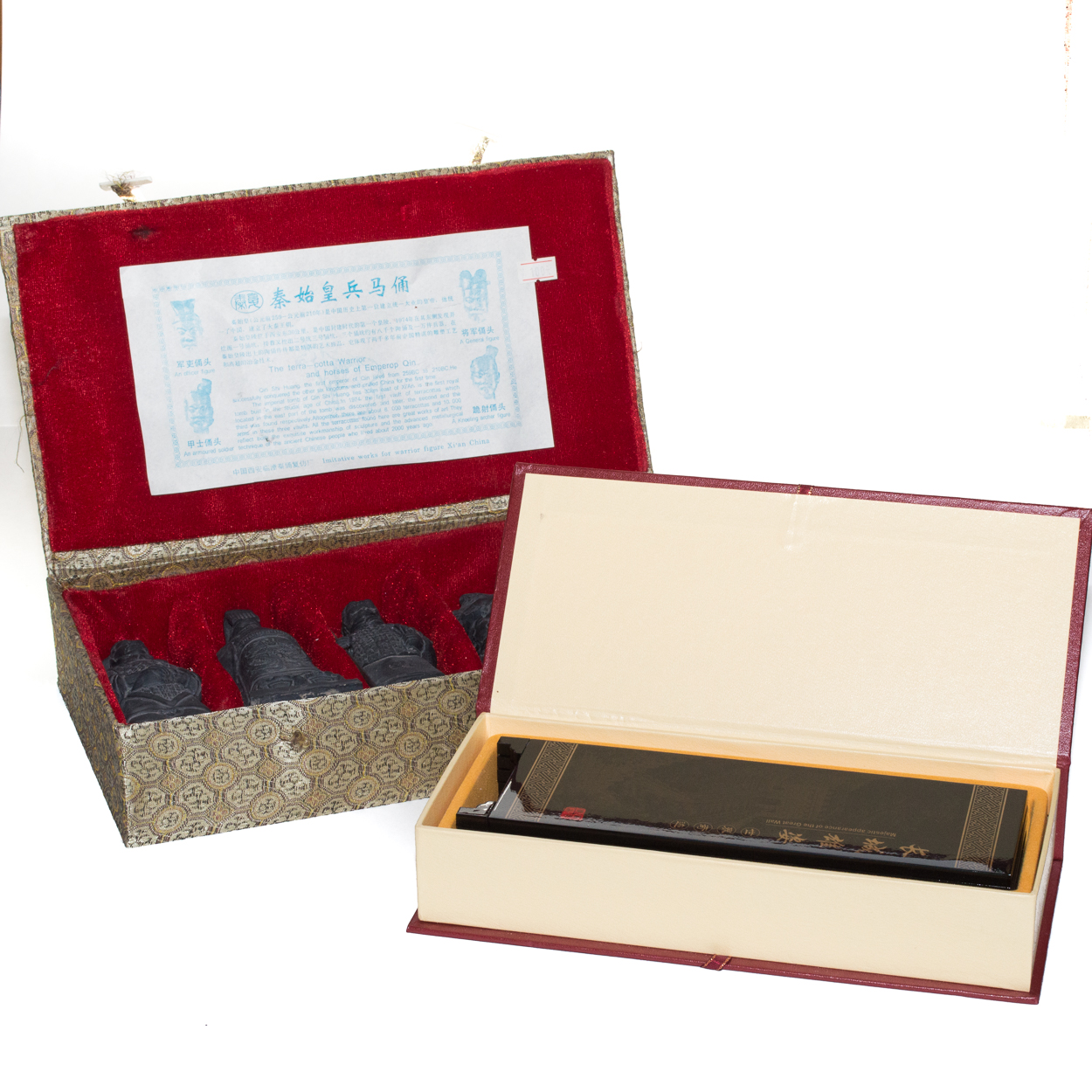 Metal Replicas of Terra-Cotta Warriors and Table Display of The Great Wall