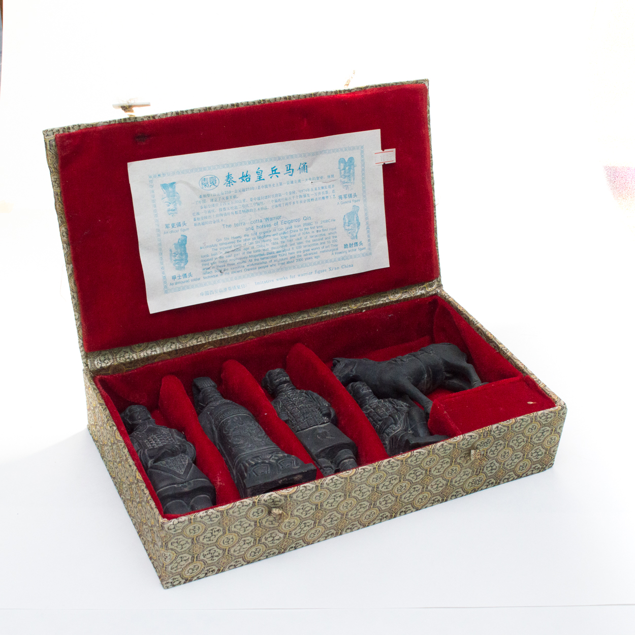 Metal Replicas of Terra-Cotta Warriors and Table Display of The Great Wall