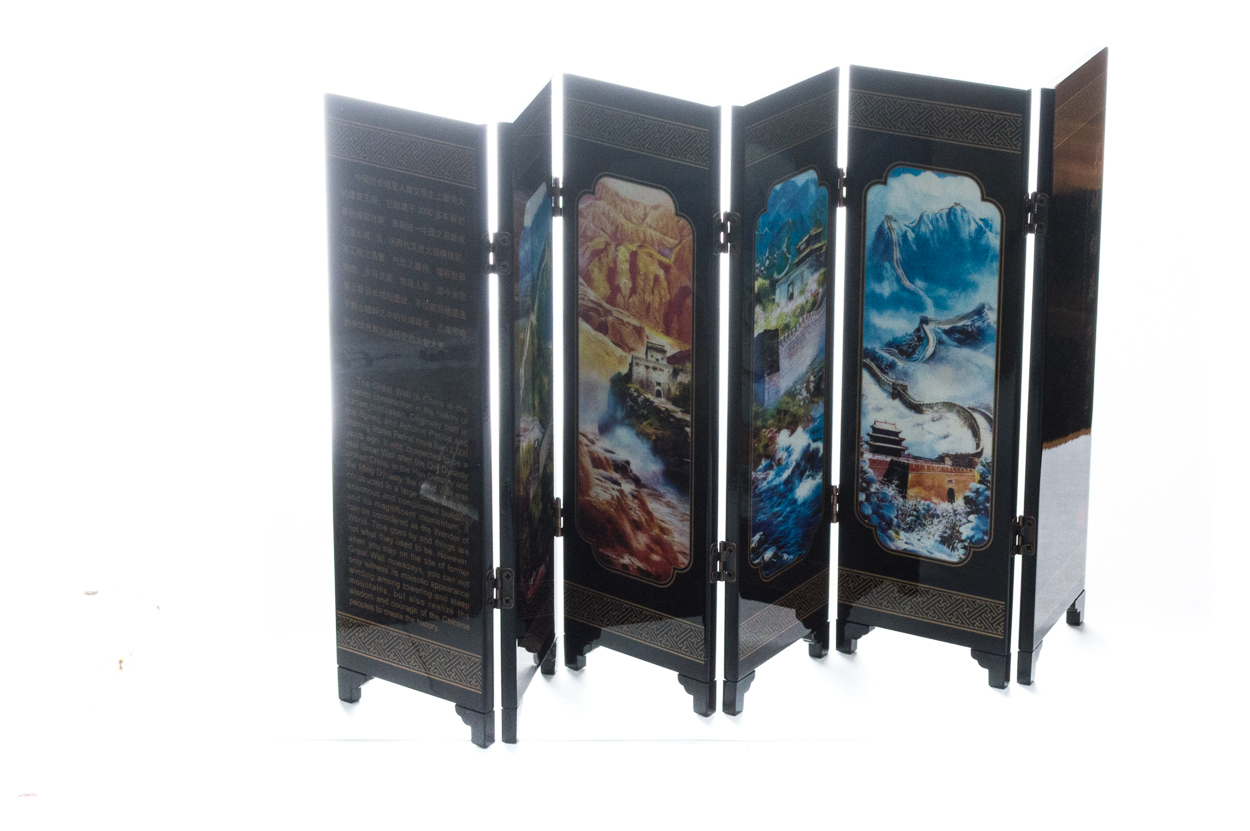 Metal Replicas of Terra-Cotta Warriors and Table Display of The Great Wall