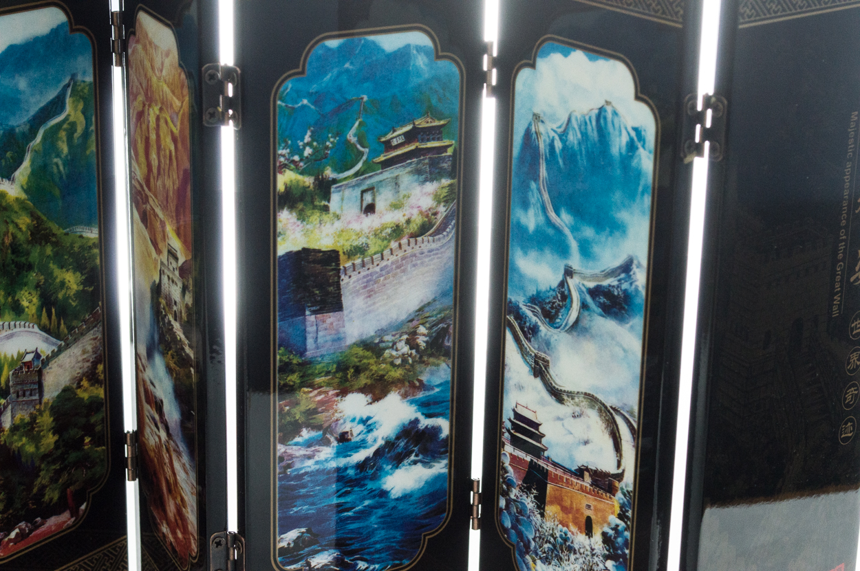 Metal Replicas of Terra-Cotta Warriors and Table Display of The Great Wall