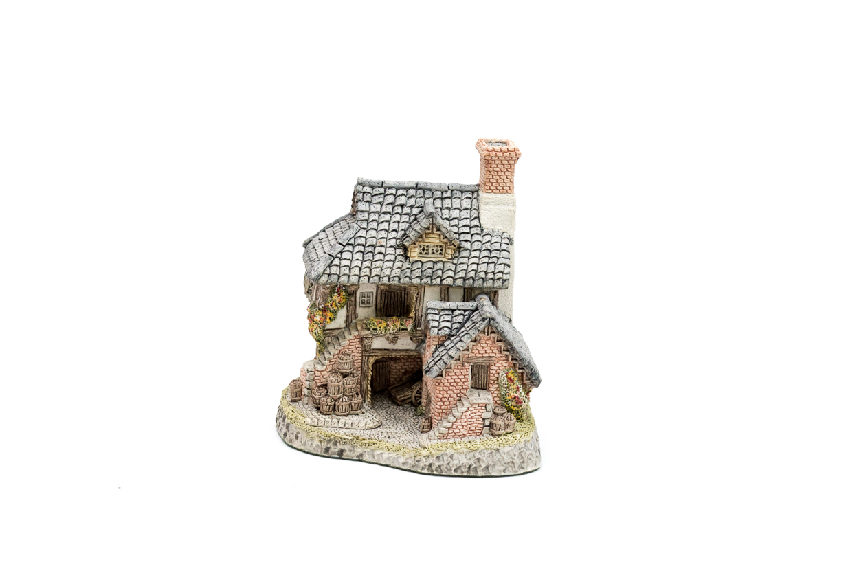 Lilliput Lane Collectibles