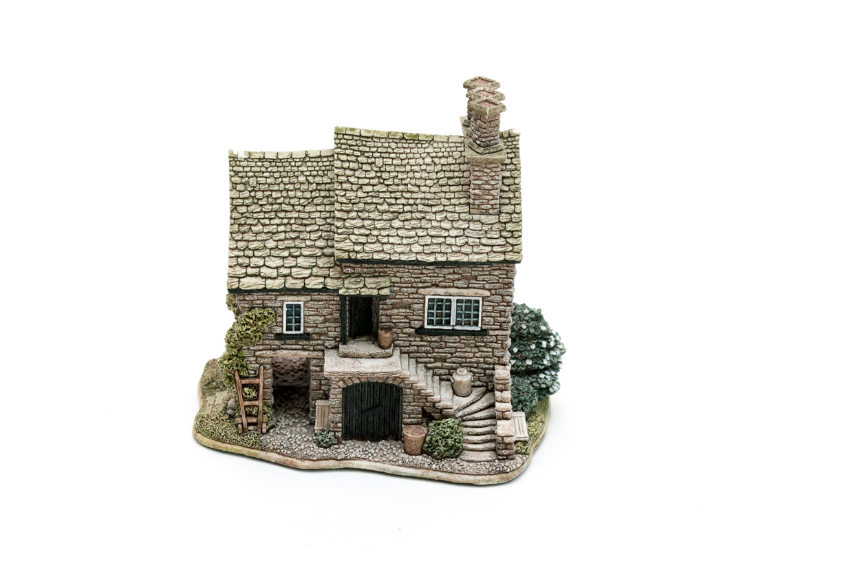 Lilliput Lane Collectibles
