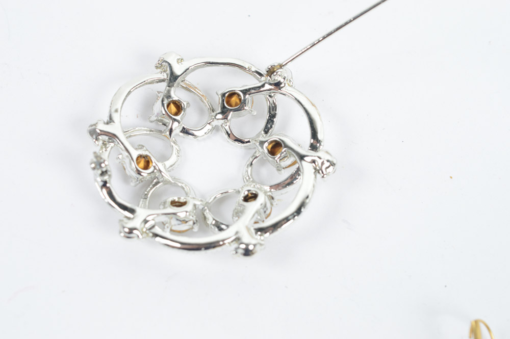 Vintage Watches and Jewelry Featuring Trifari