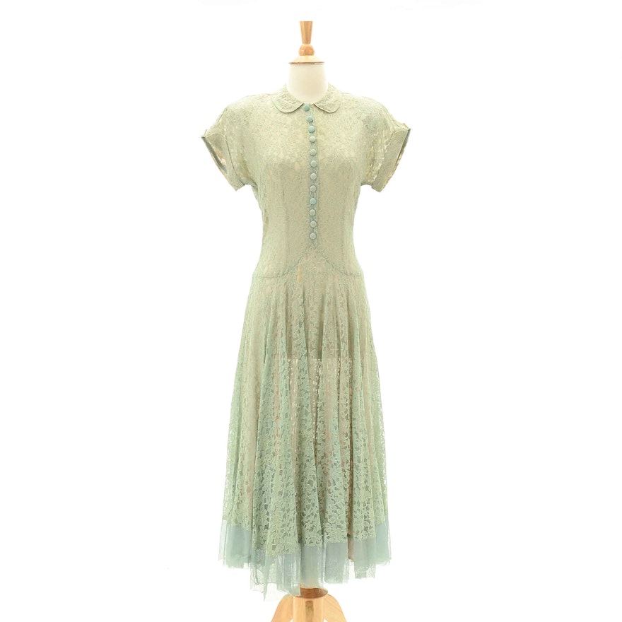 1940s Vintage Pale Green Lace Dress