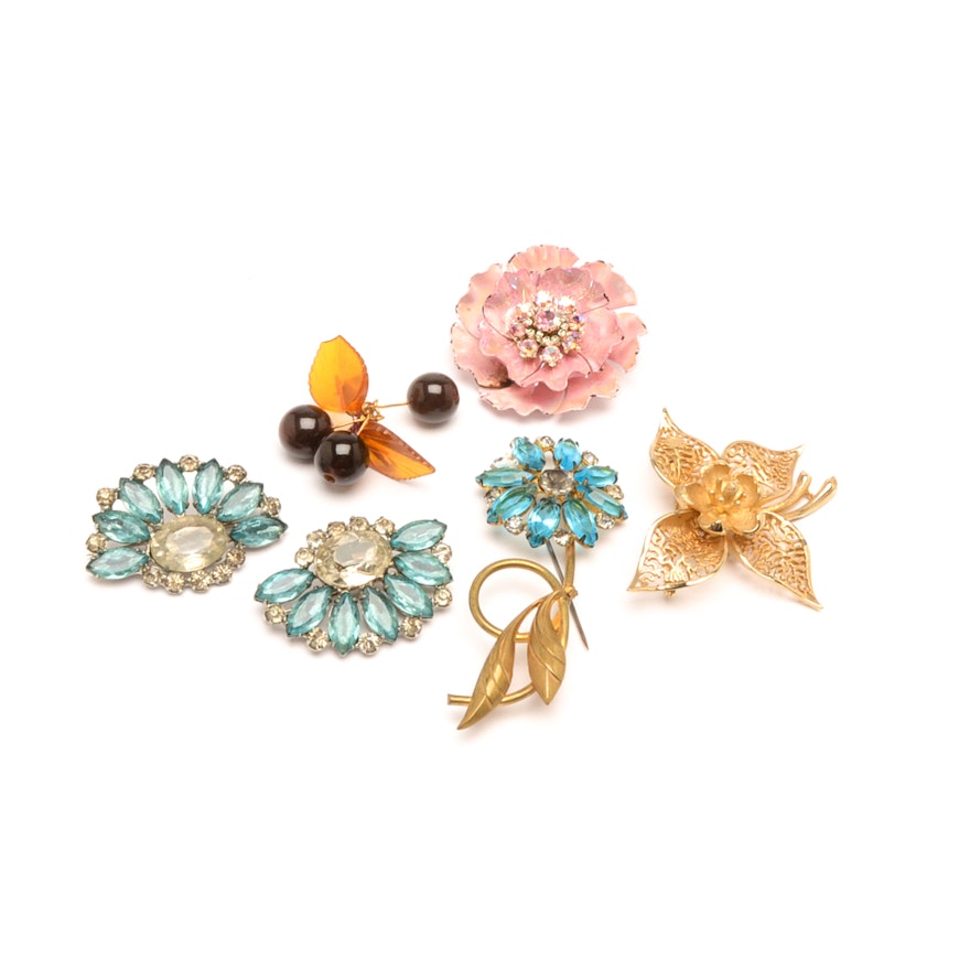 Collection of Vintage Brooches Including Coro
