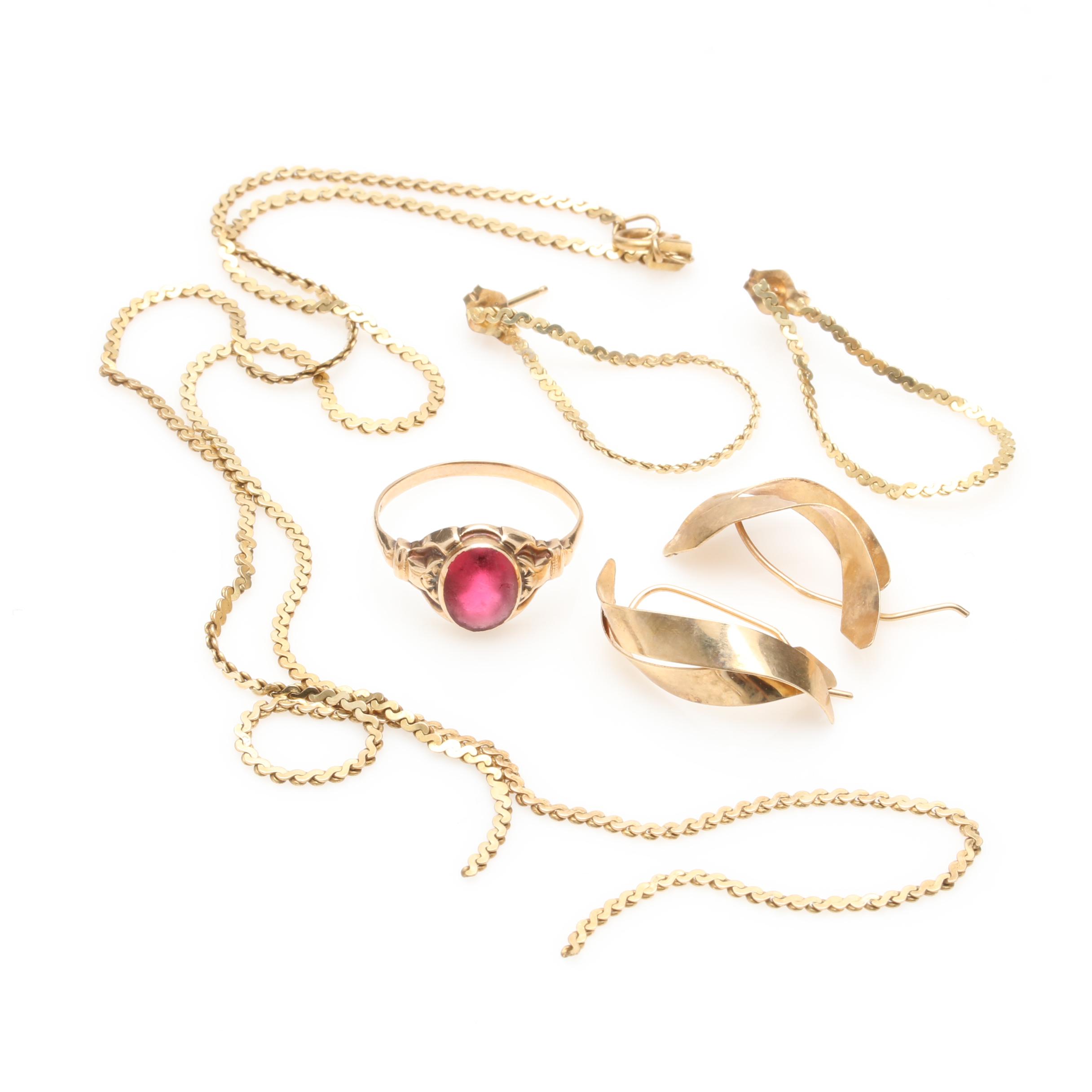 10K and 14K Yellow Gold Scrap Jewelry Including Glass Accent