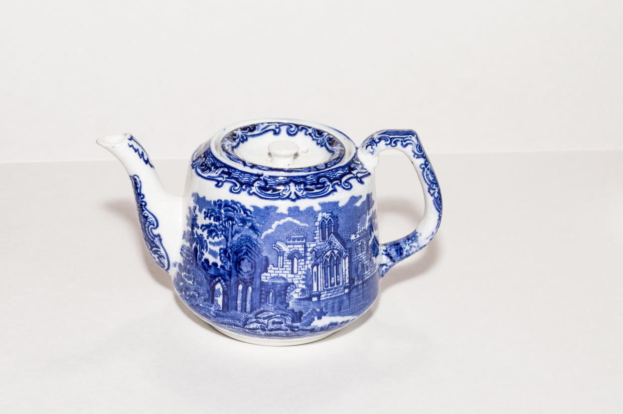 Vintage George Jones & Sons "Abbey 1790" English Flow Blue Dinnerware