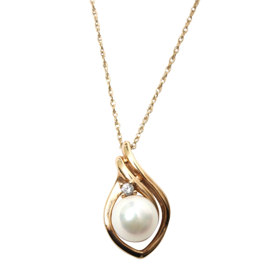 10K Yellow Gold Diamond and Pearl Pendant Necklace