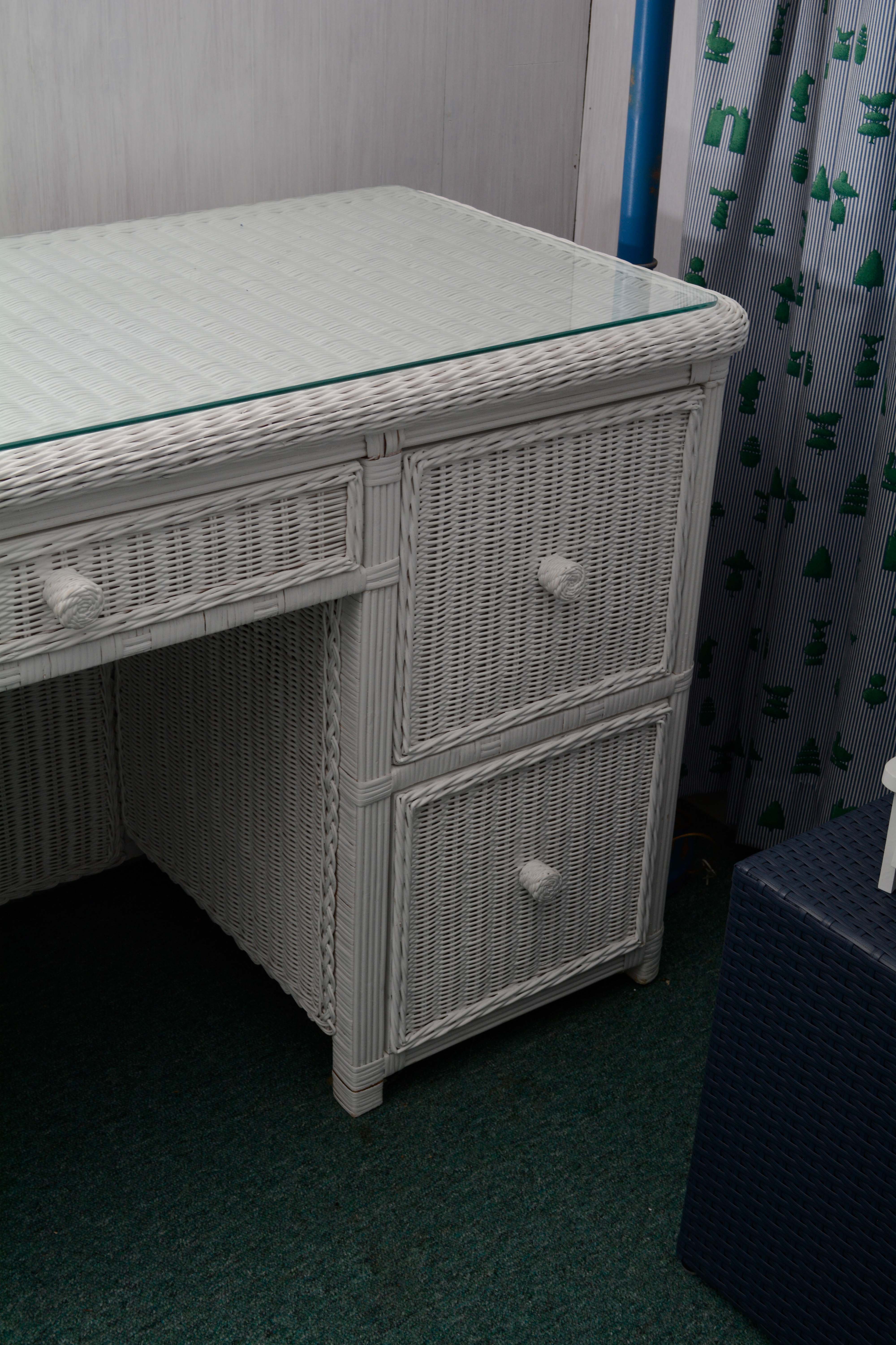 White Wicker Desk and Chair