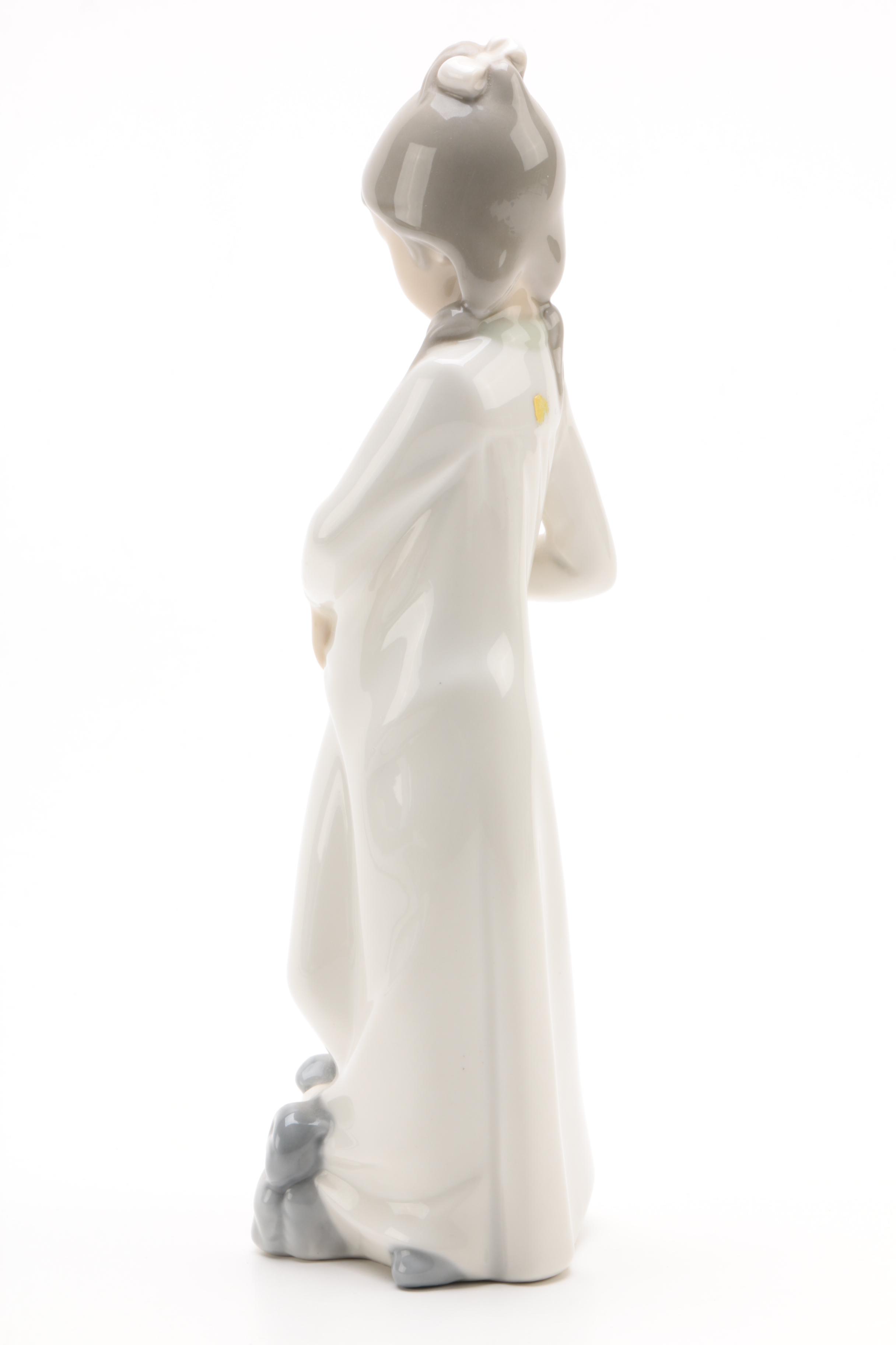 Zaphir “My Playful Puppy” Porcelain Figurine