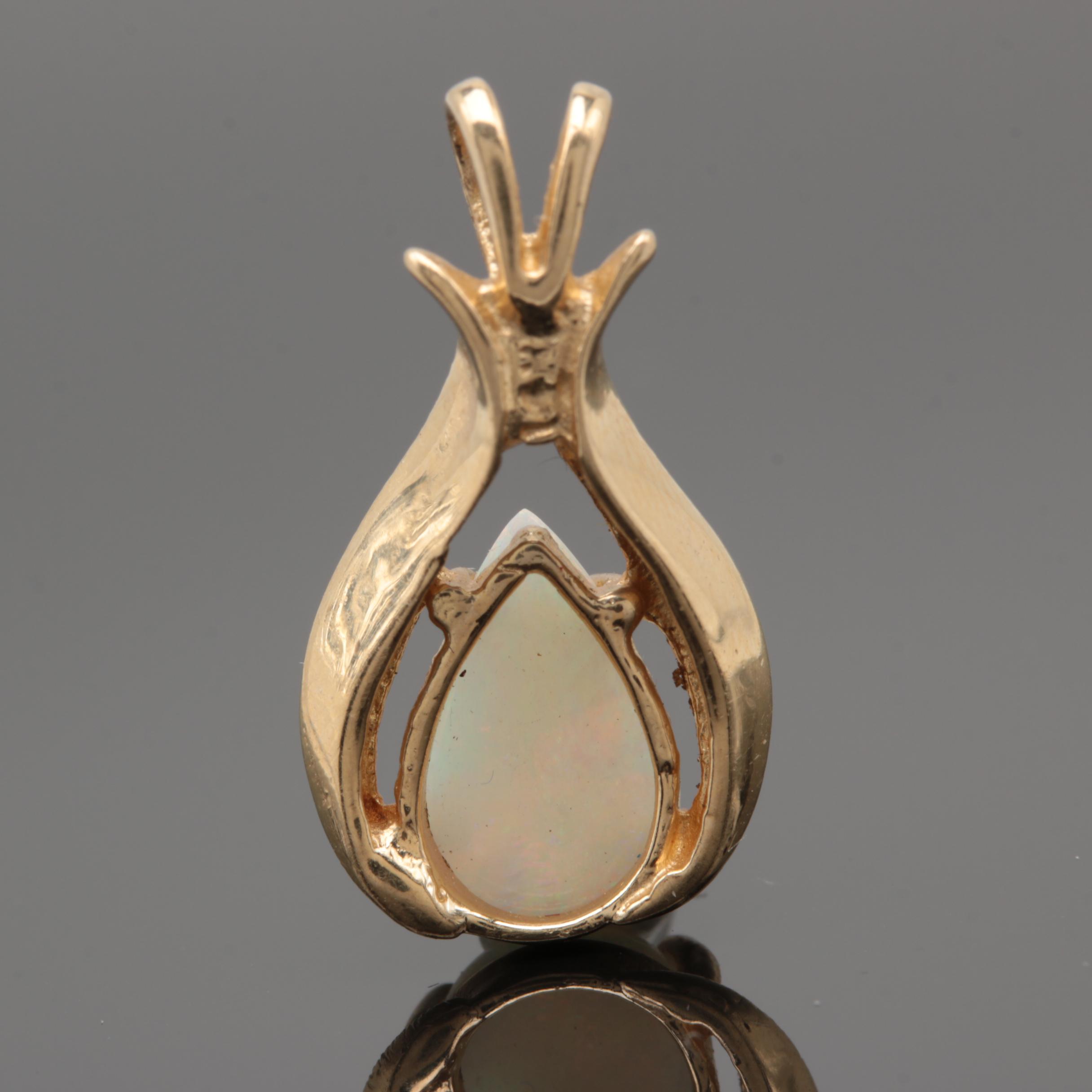 14K Yellow Gold Opal Pendant