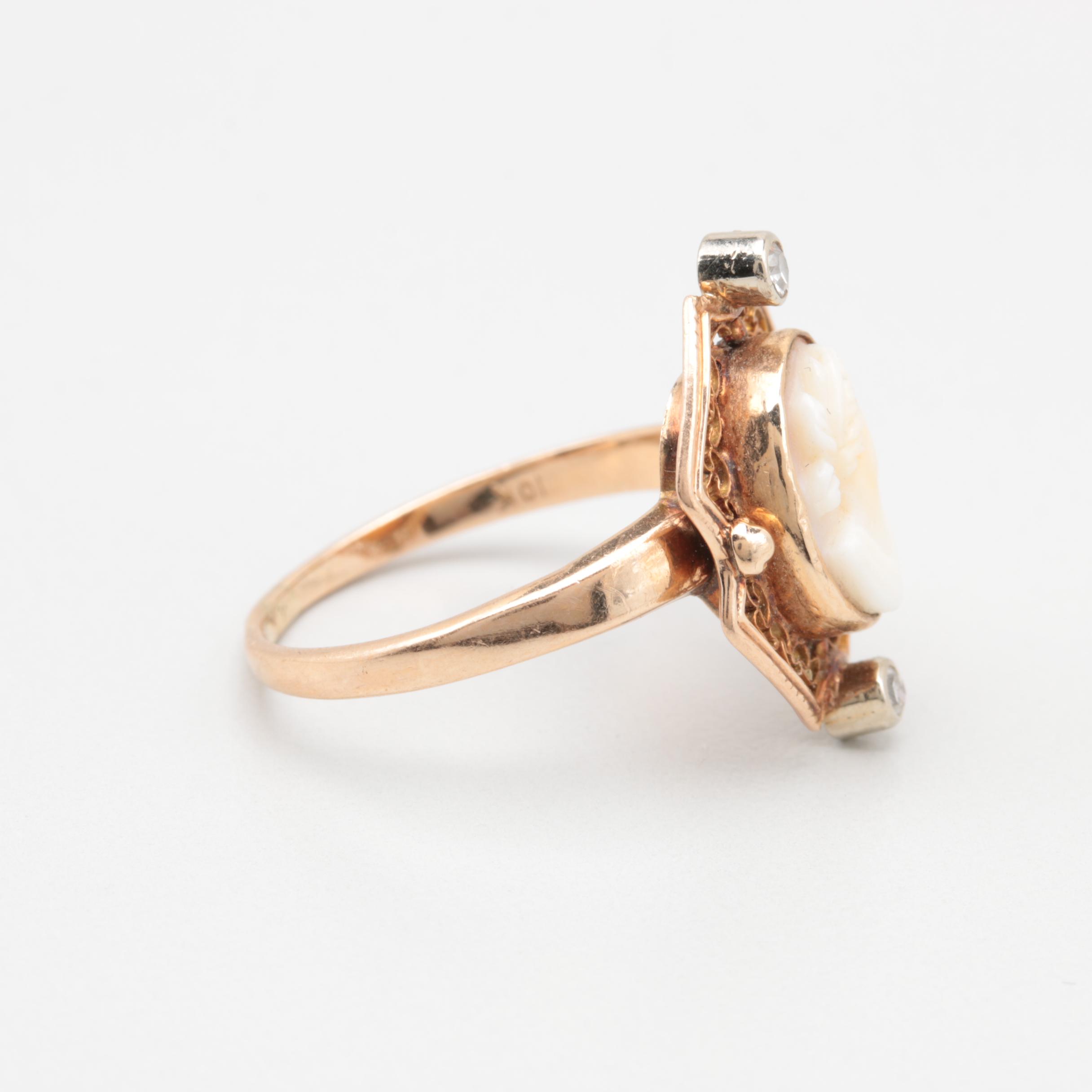 Vintage 10K Yellow Gold Diamond and Shell Cameo Ring