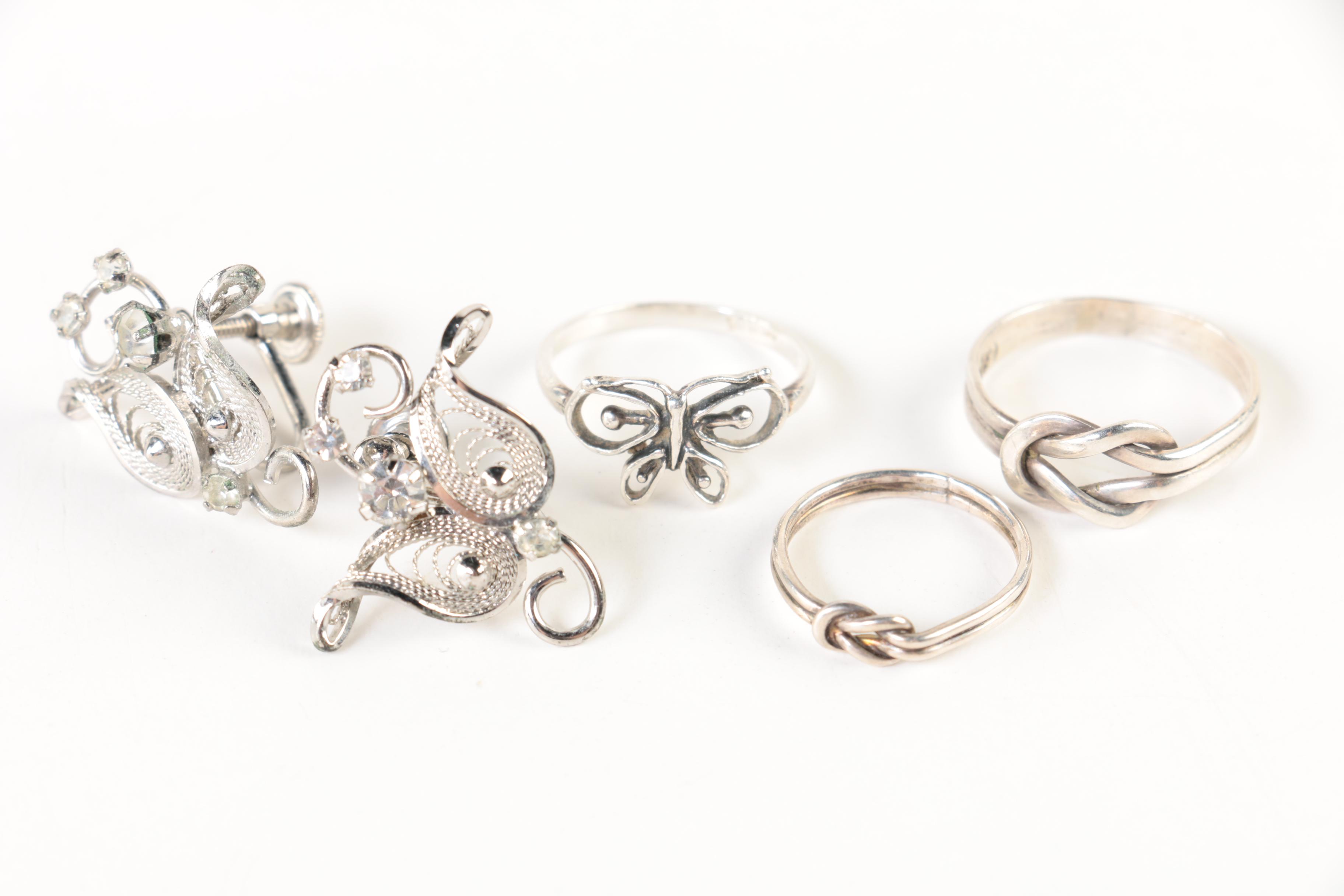 Assorted 800 and 925 Silver Gemstone Jewelry Including Wedgwood