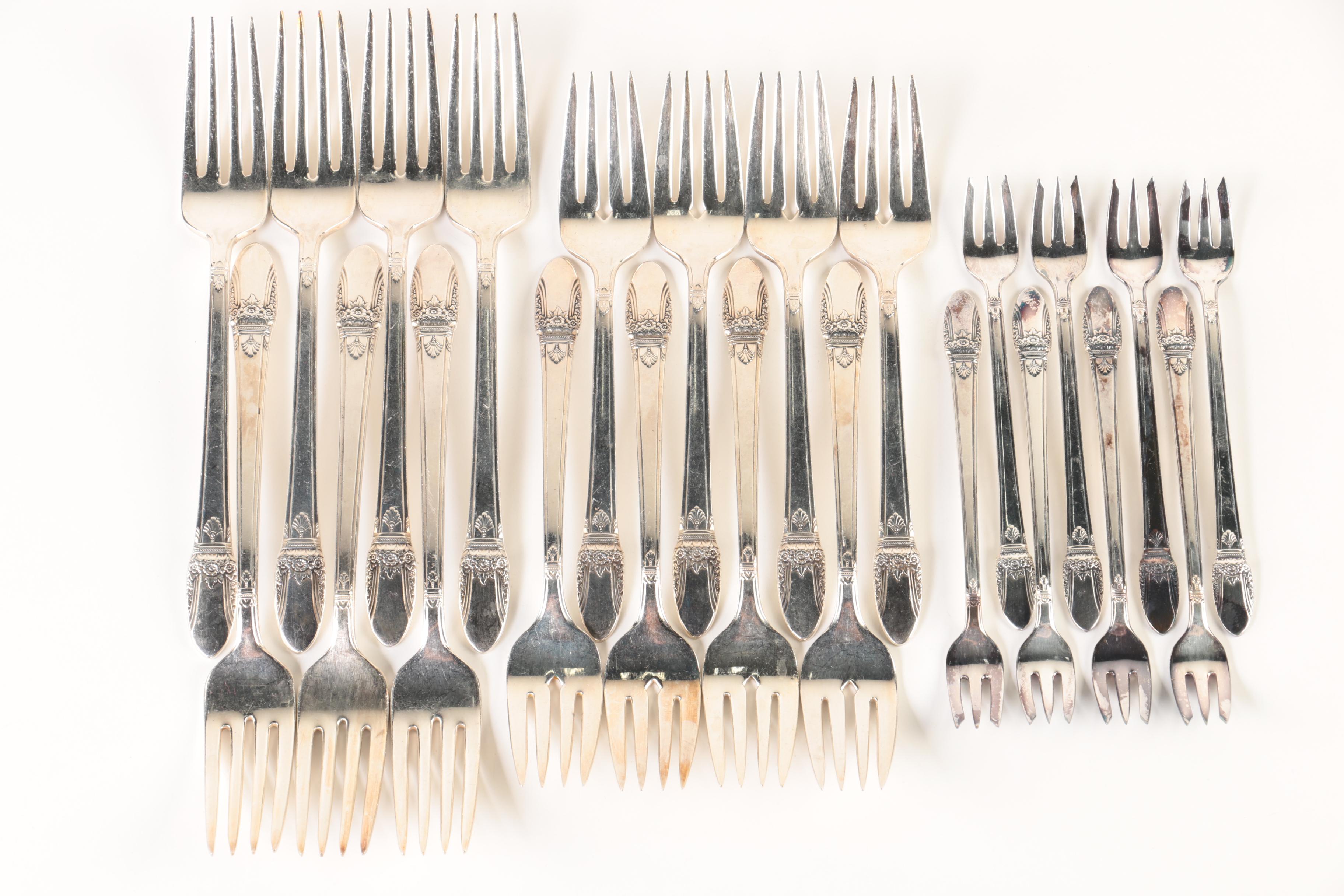1847 Rogers Bros. "First Love" Silver-Plated Flatware Set