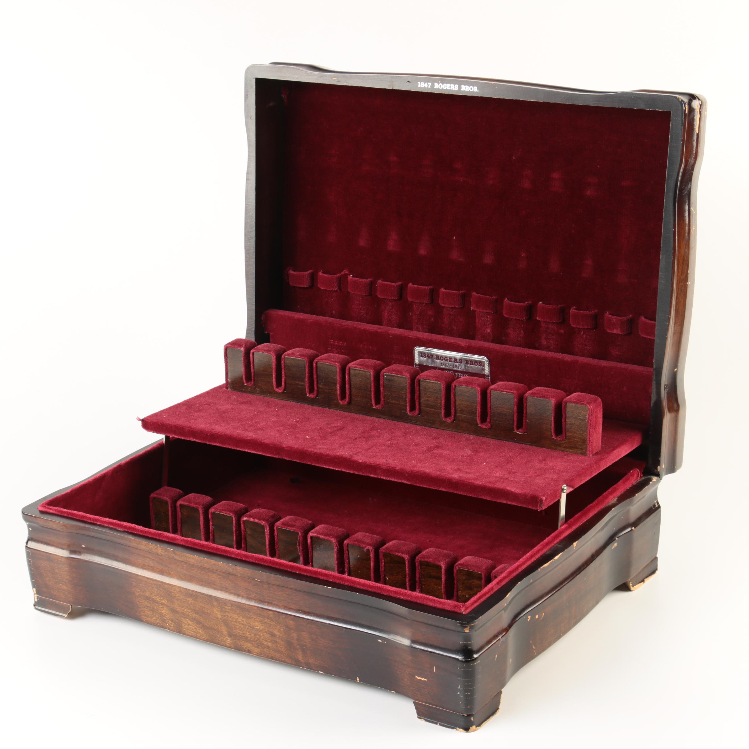 1847 Rogers Bros. "First Love" Silver-Plated Flatware Set