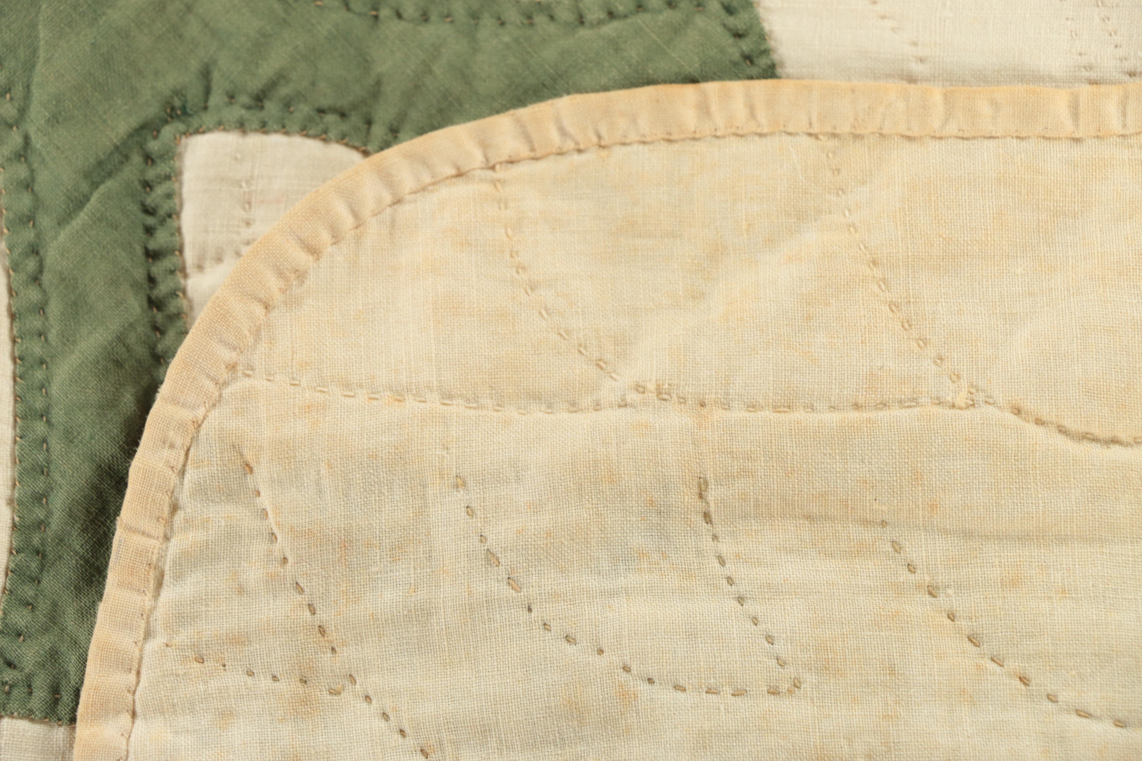 Vintage Handmade Green And White Applique Quilt