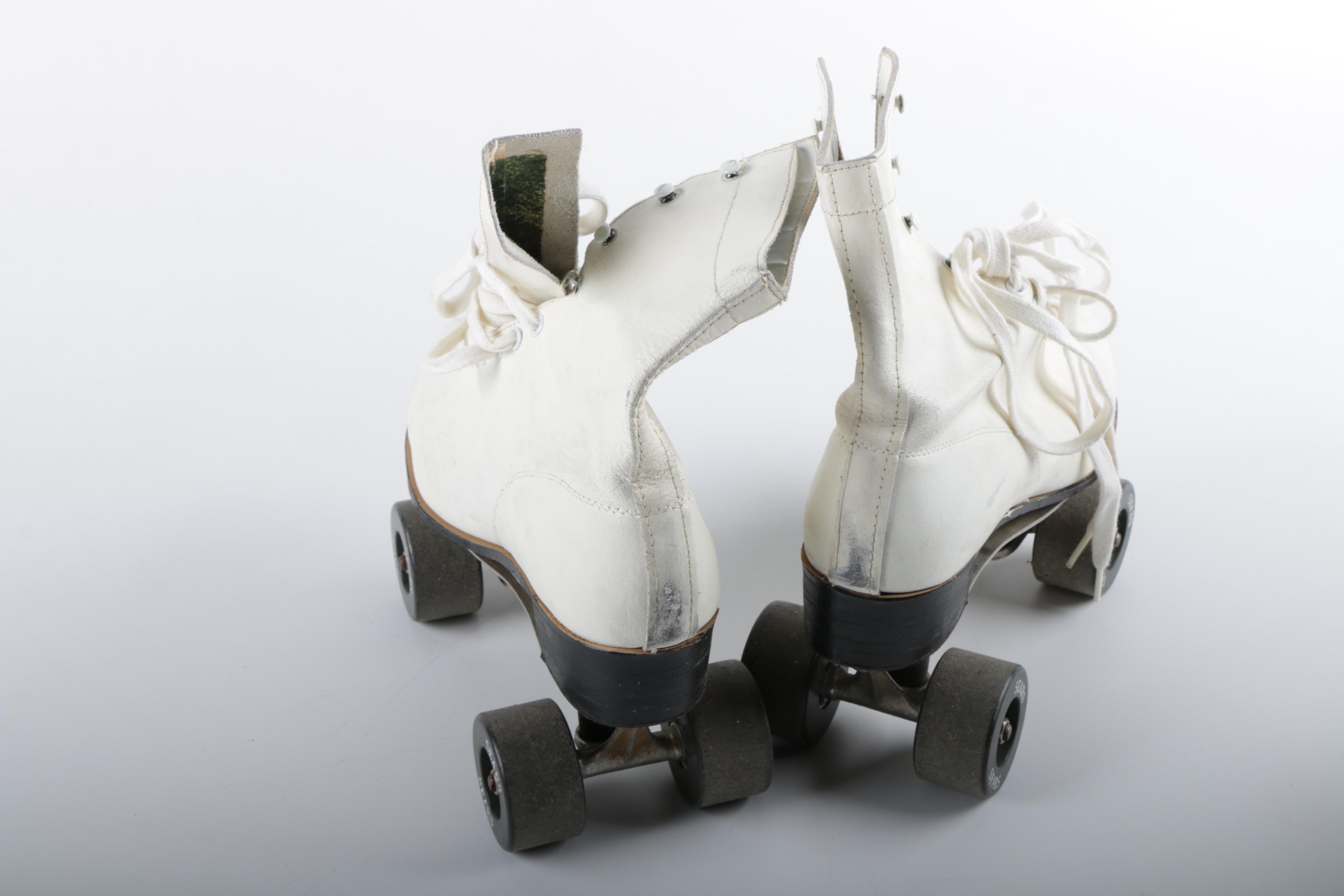 Vintage Sears Women's Roller Skates with Case