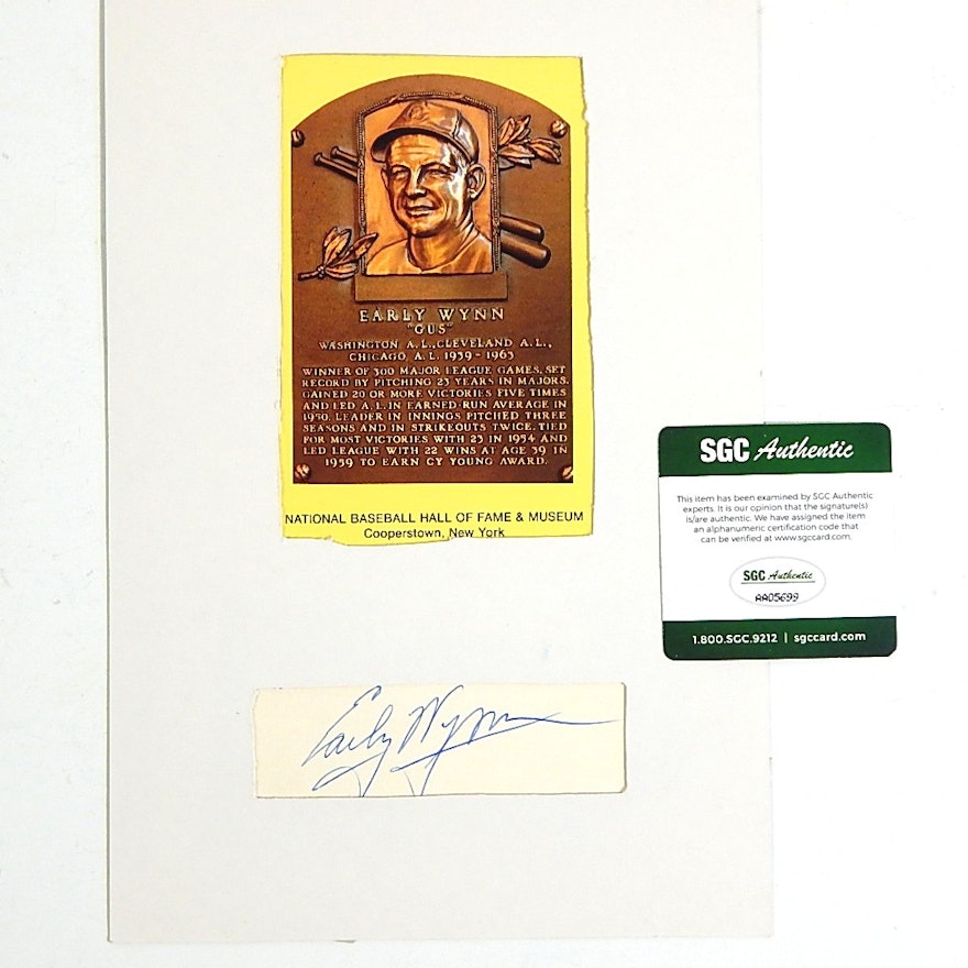 SGC Authenticated HOF Early Wynn Autograph and Postcard