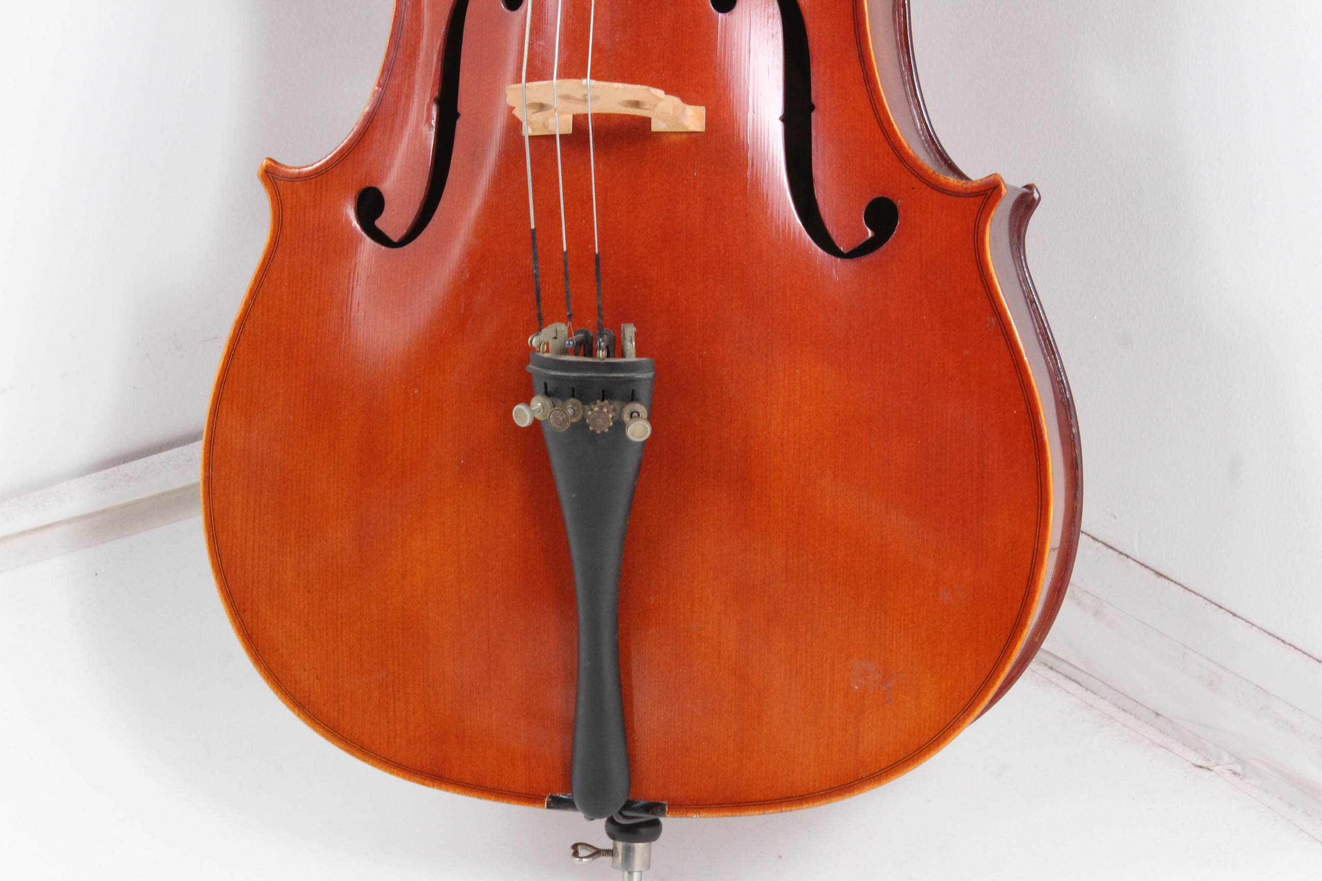 William Lewis & Sons Ton-Klar "The Orchestra" 4/4 Cello