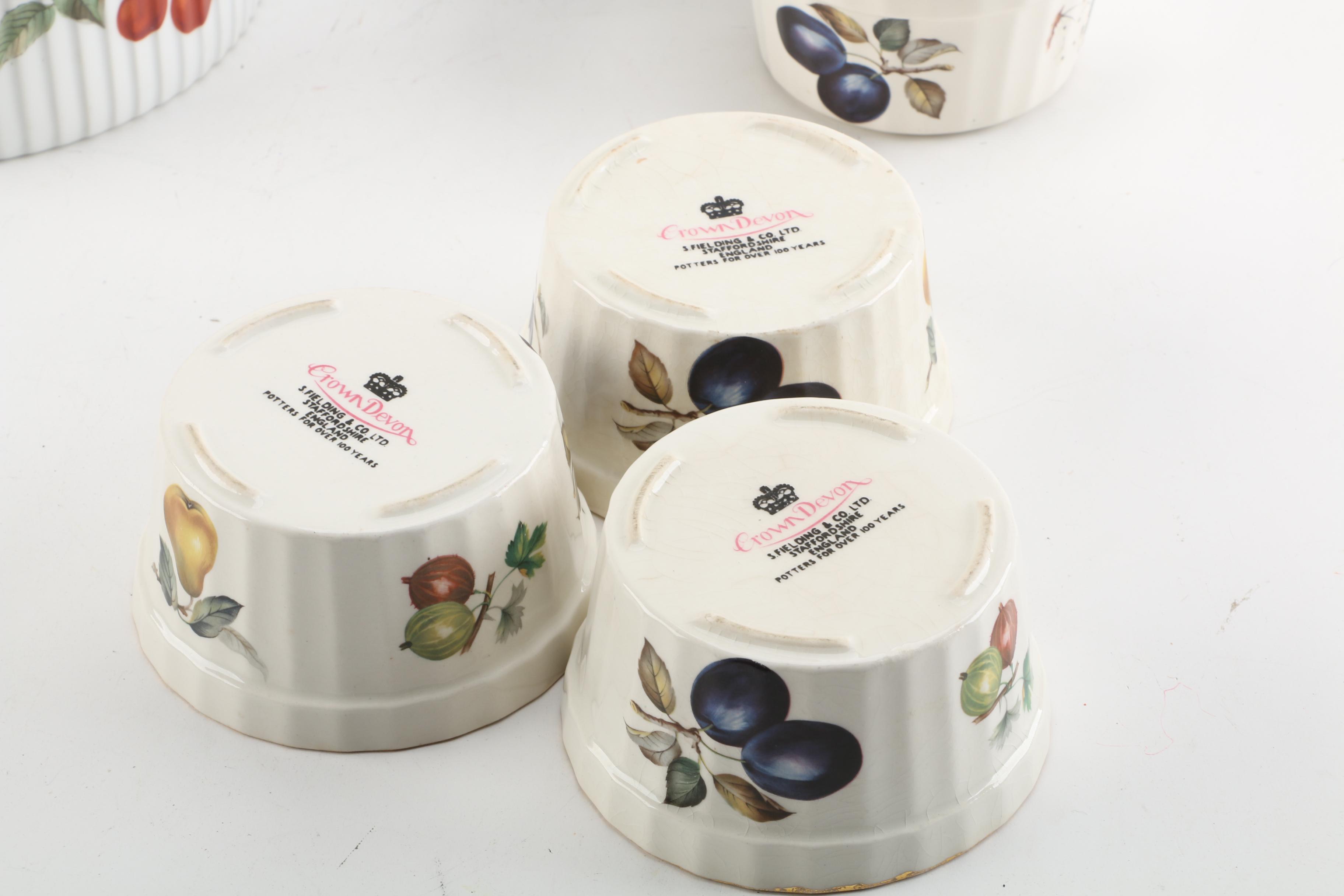 Royal Worcester "Evesham" and Crown Devon Oven to Tableware