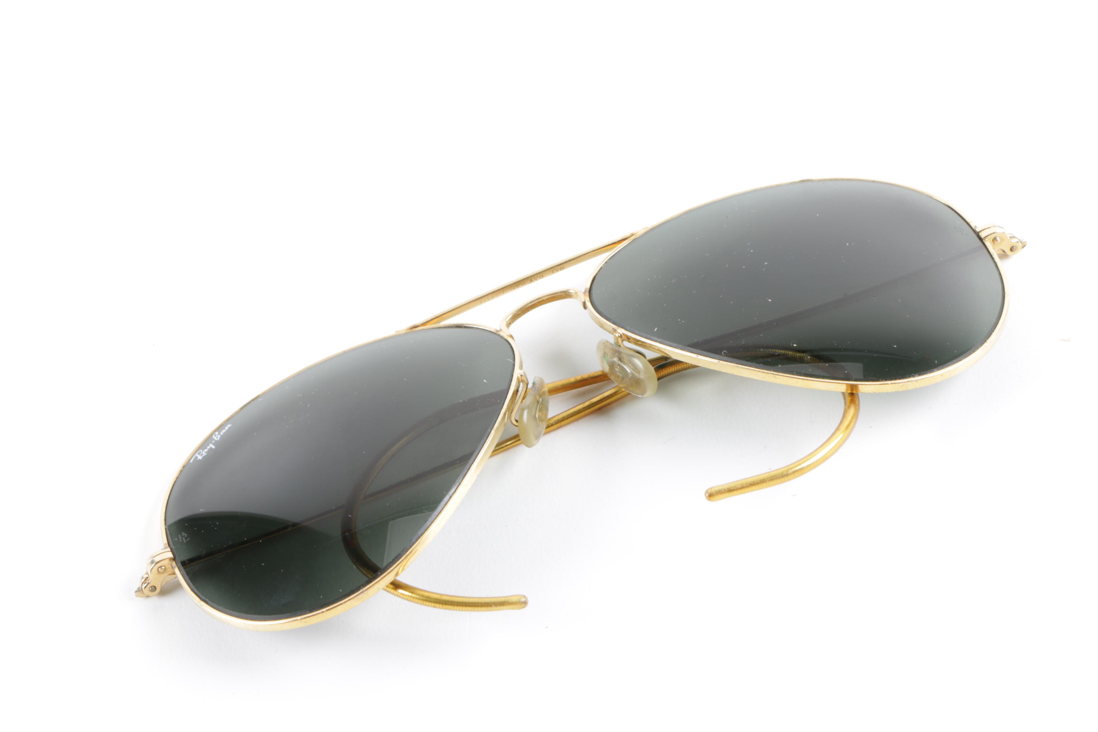 1970s Vintage Bausch and Lomb Ray-Ban Aviator Sunglasses with Original Documents