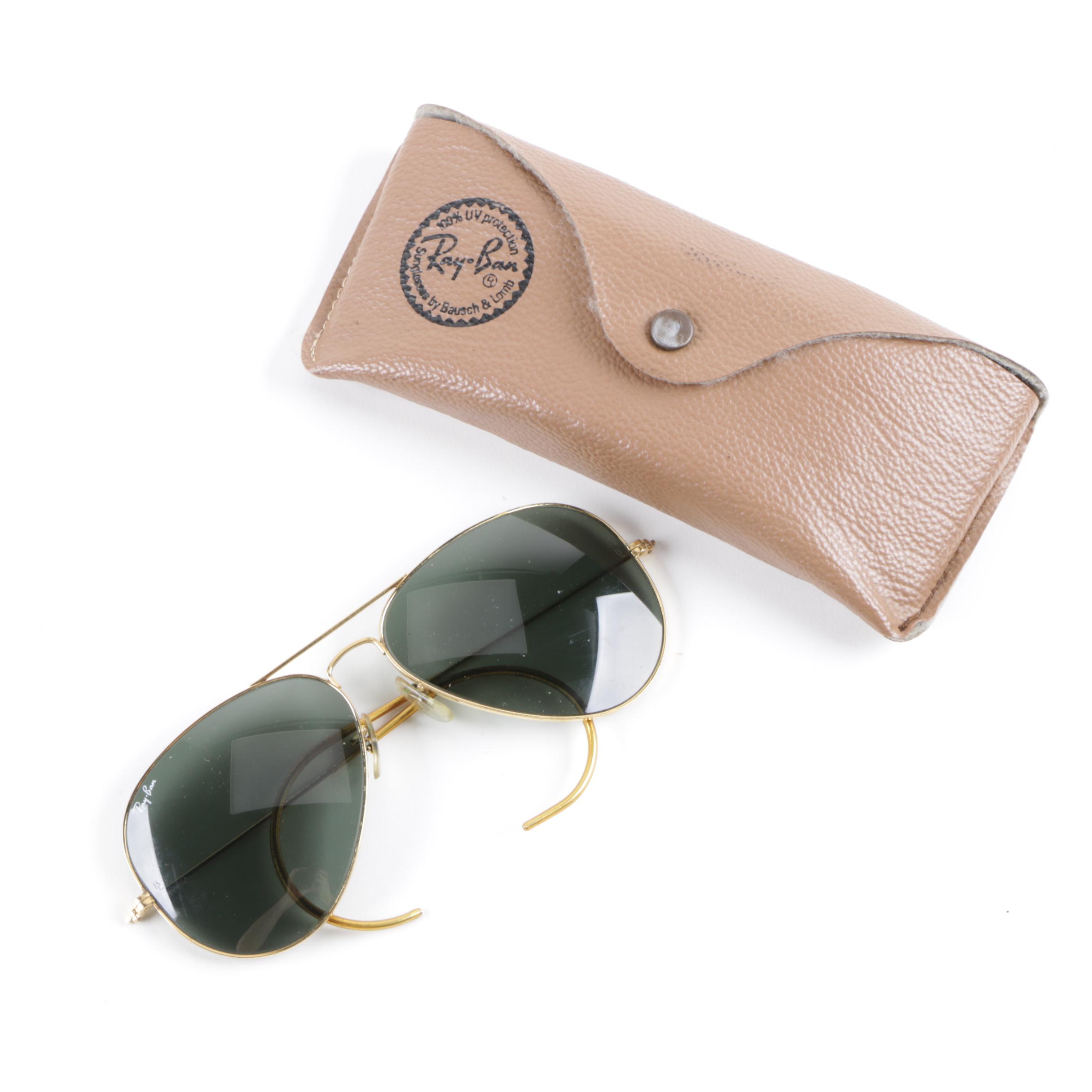 1970s Vintage Bausch and Lomb Ray-Ban Aviator Sunglasses with Original Documents