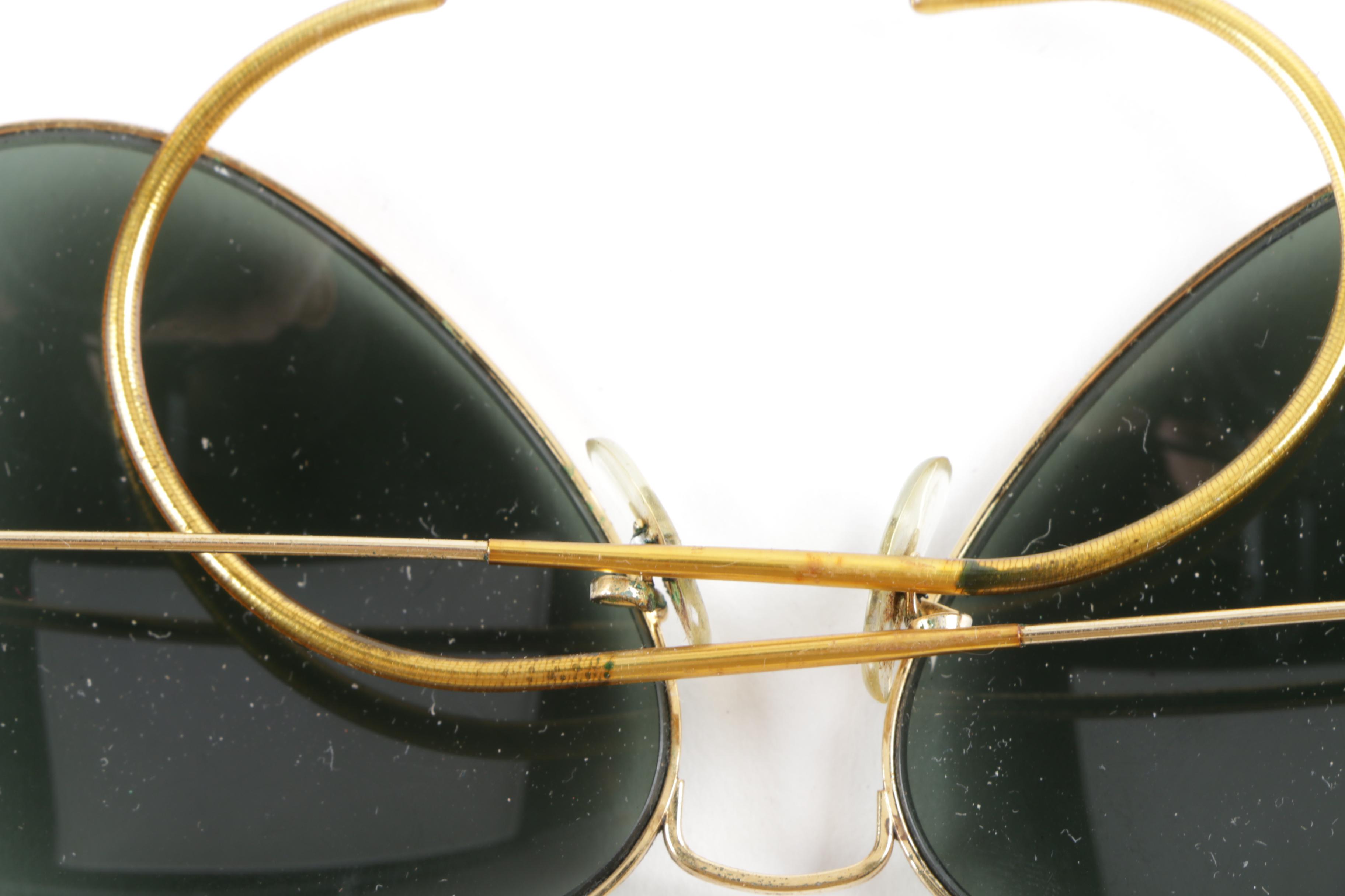 1970s Vintage Bausch and Lomb Ray-Ban Aviator Sunglasses with Original Documents