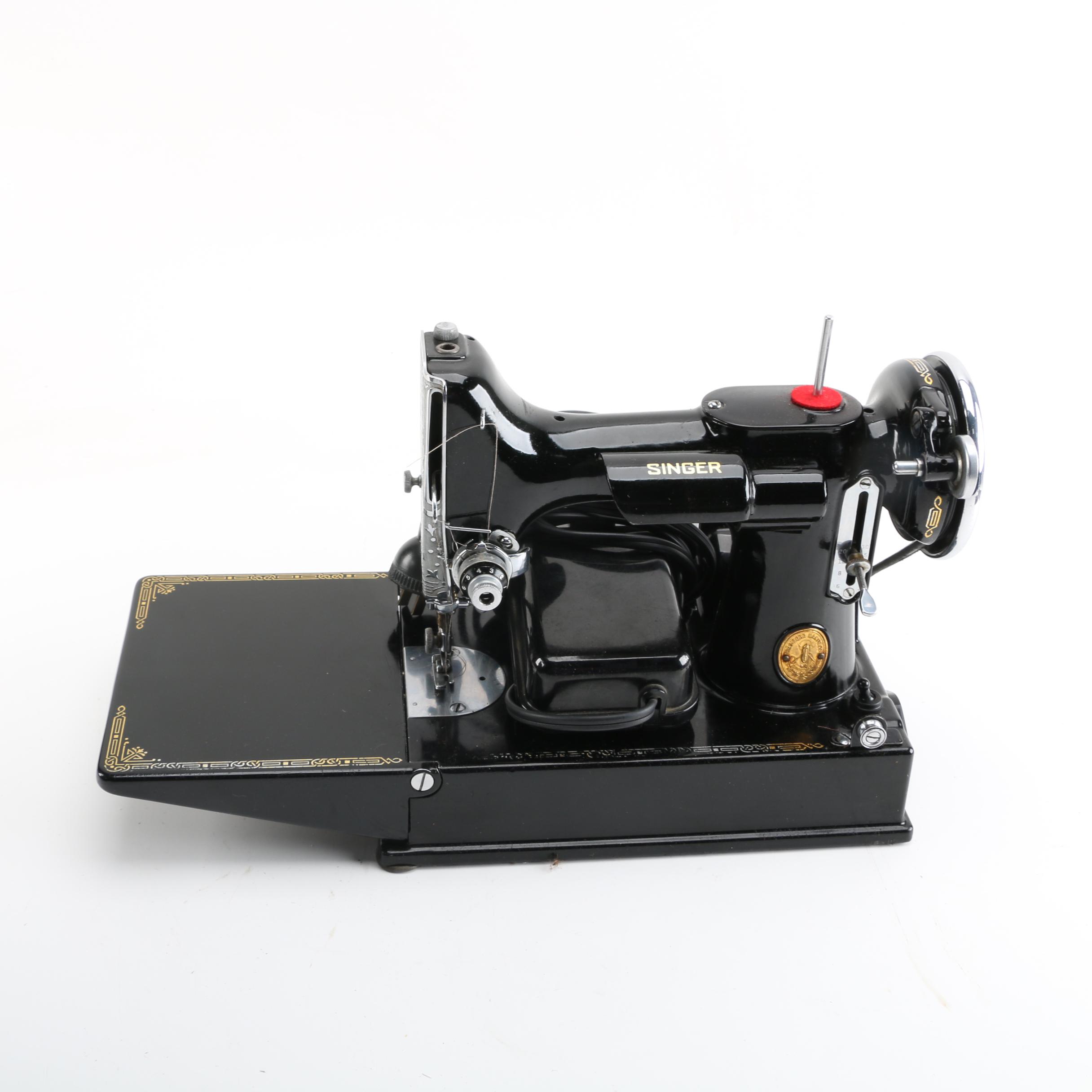 Vintage Singer Sewing Machine with Case and Accessories