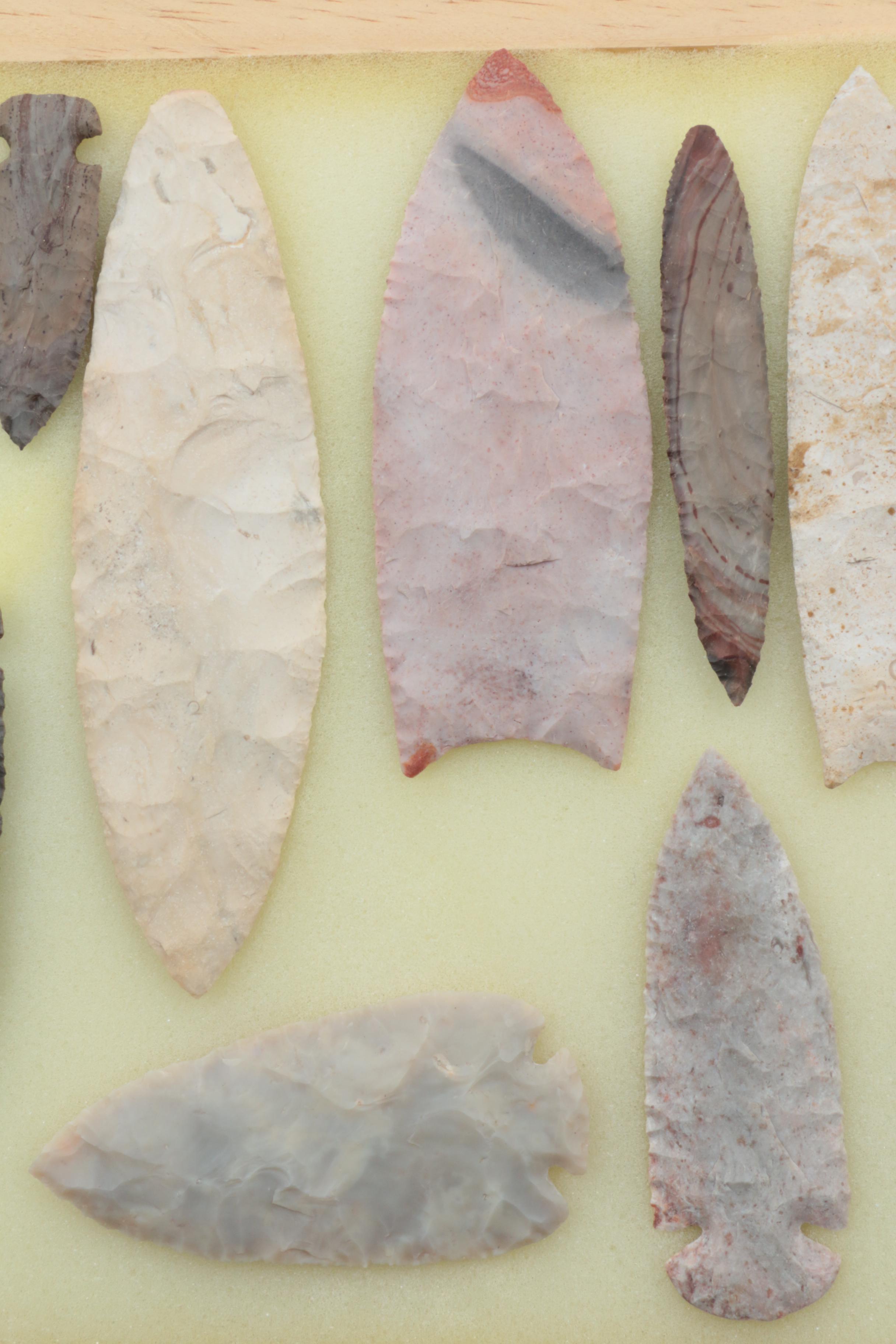 Bifacial Chert Points in Wood Case