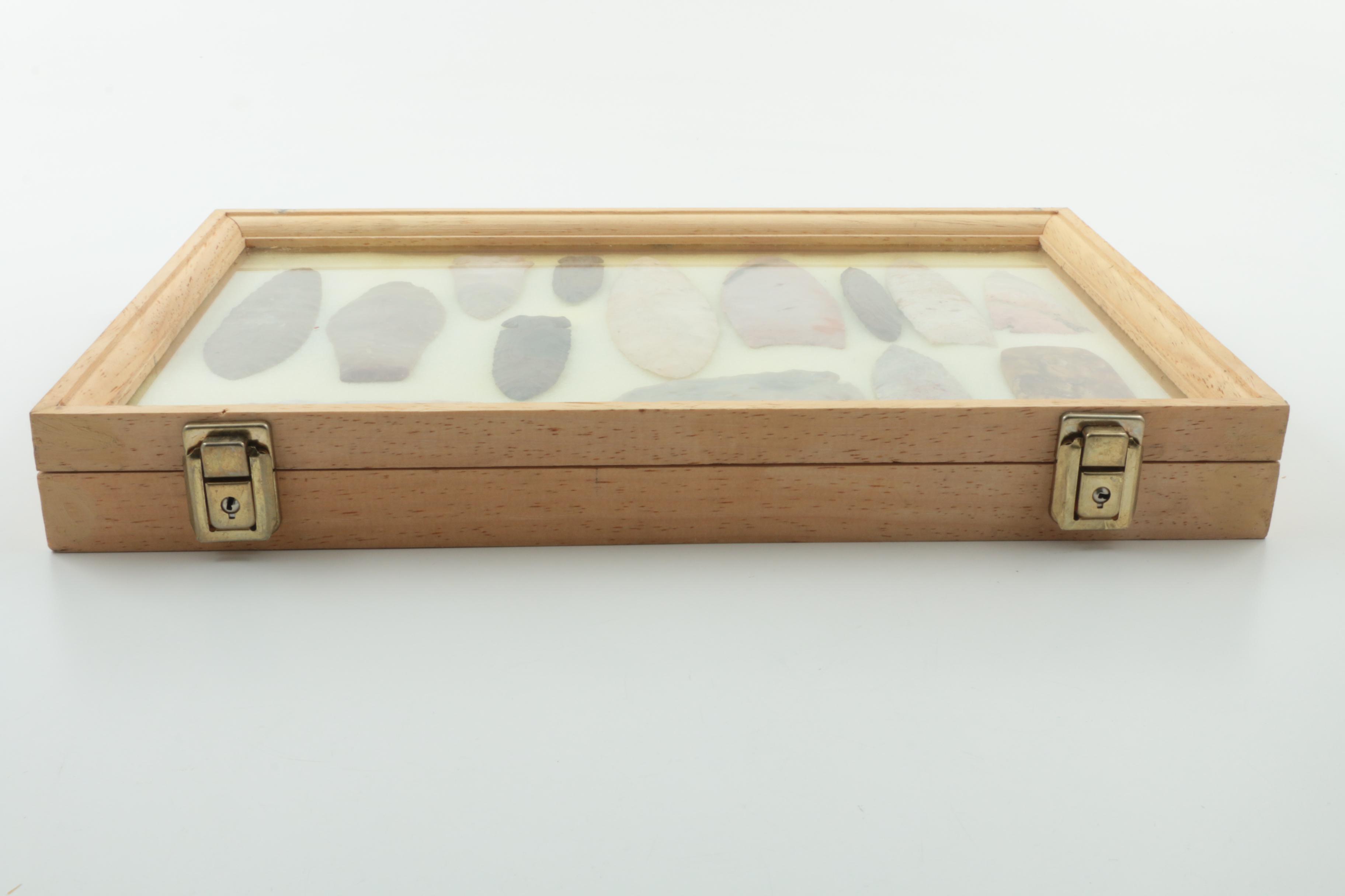 Bifacial Chert Points in Wood Case