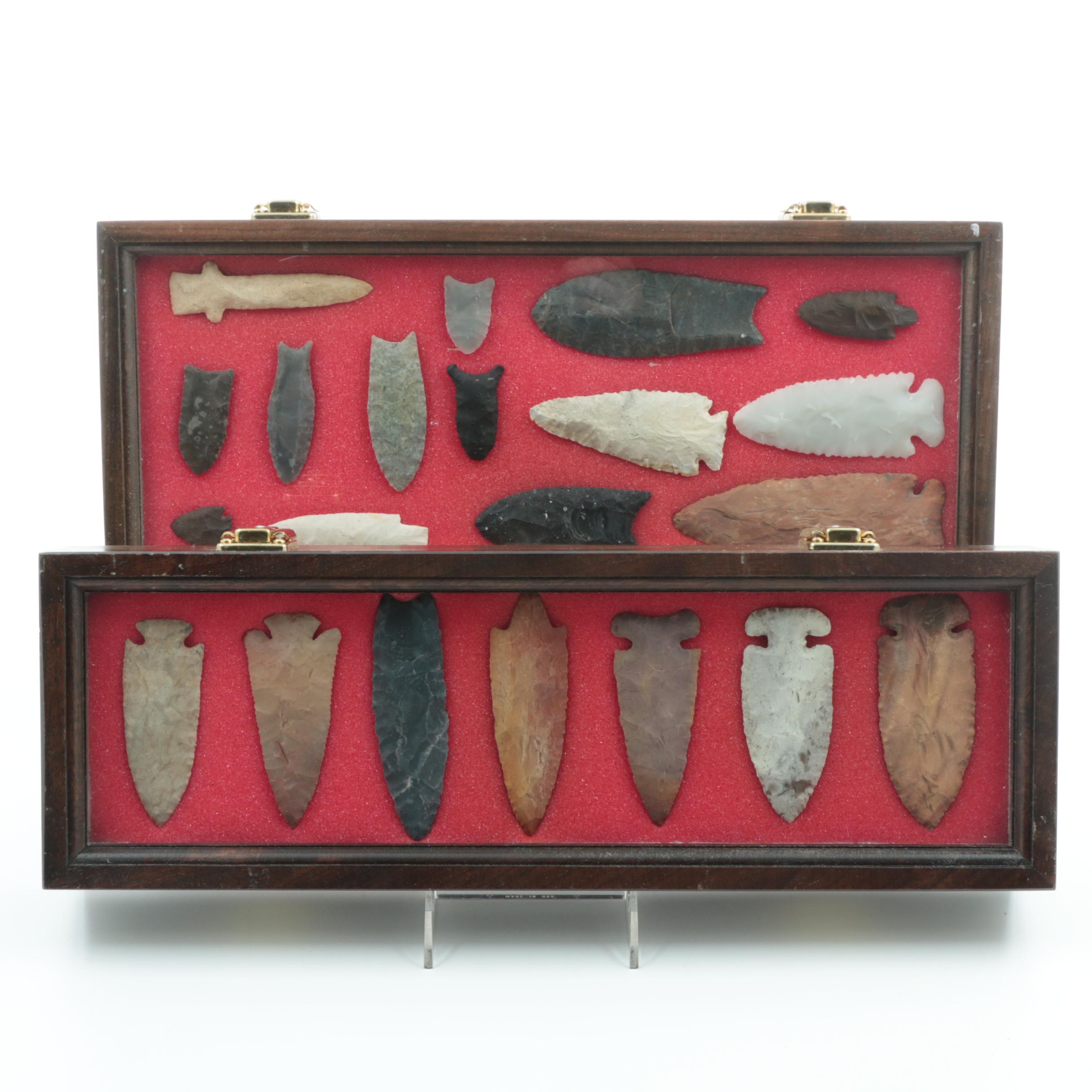 Collection of Twenty-One Contemporary Bifacial Chert Points