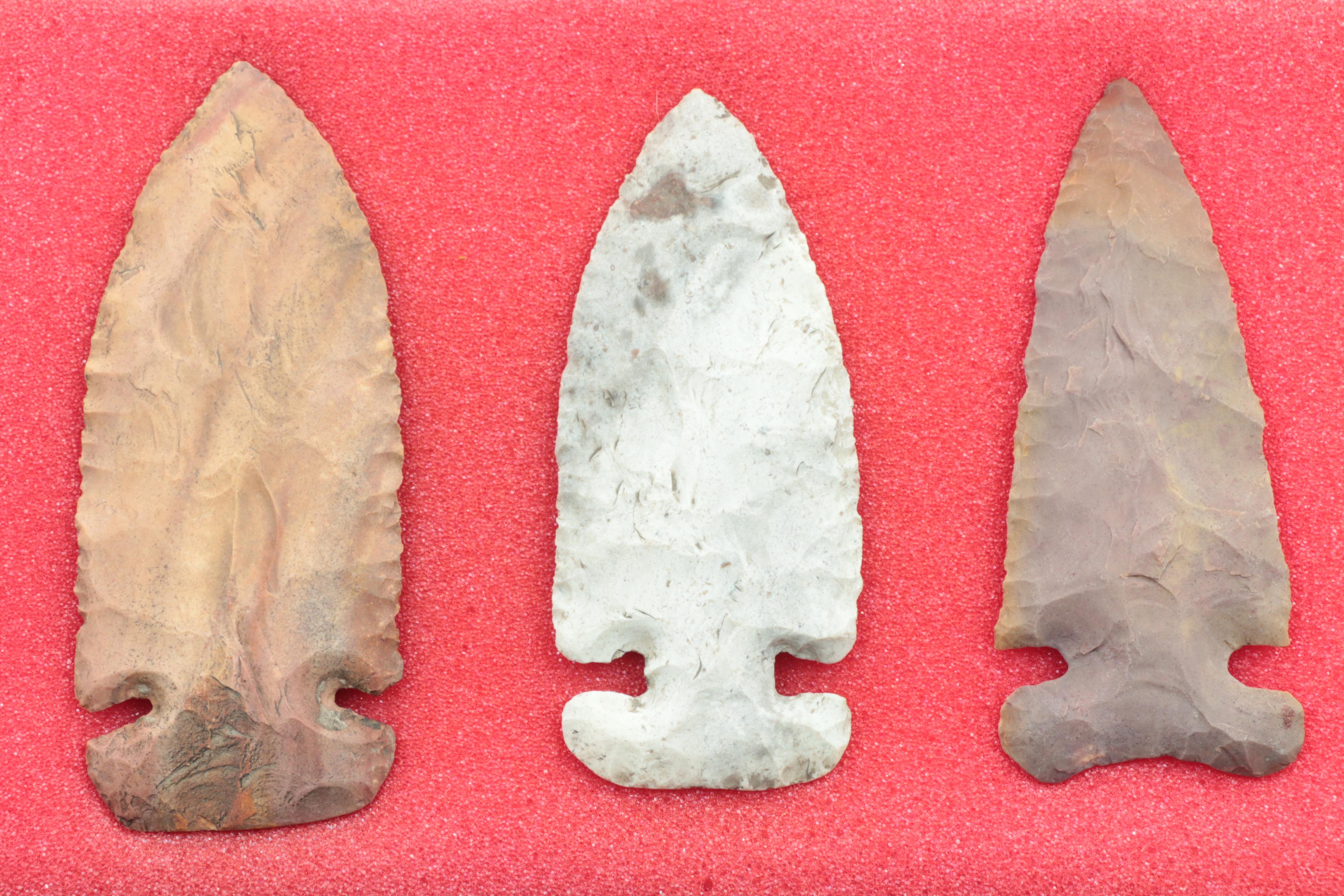 Collection of Twenty-One Contemporary Bifacial Chert Points