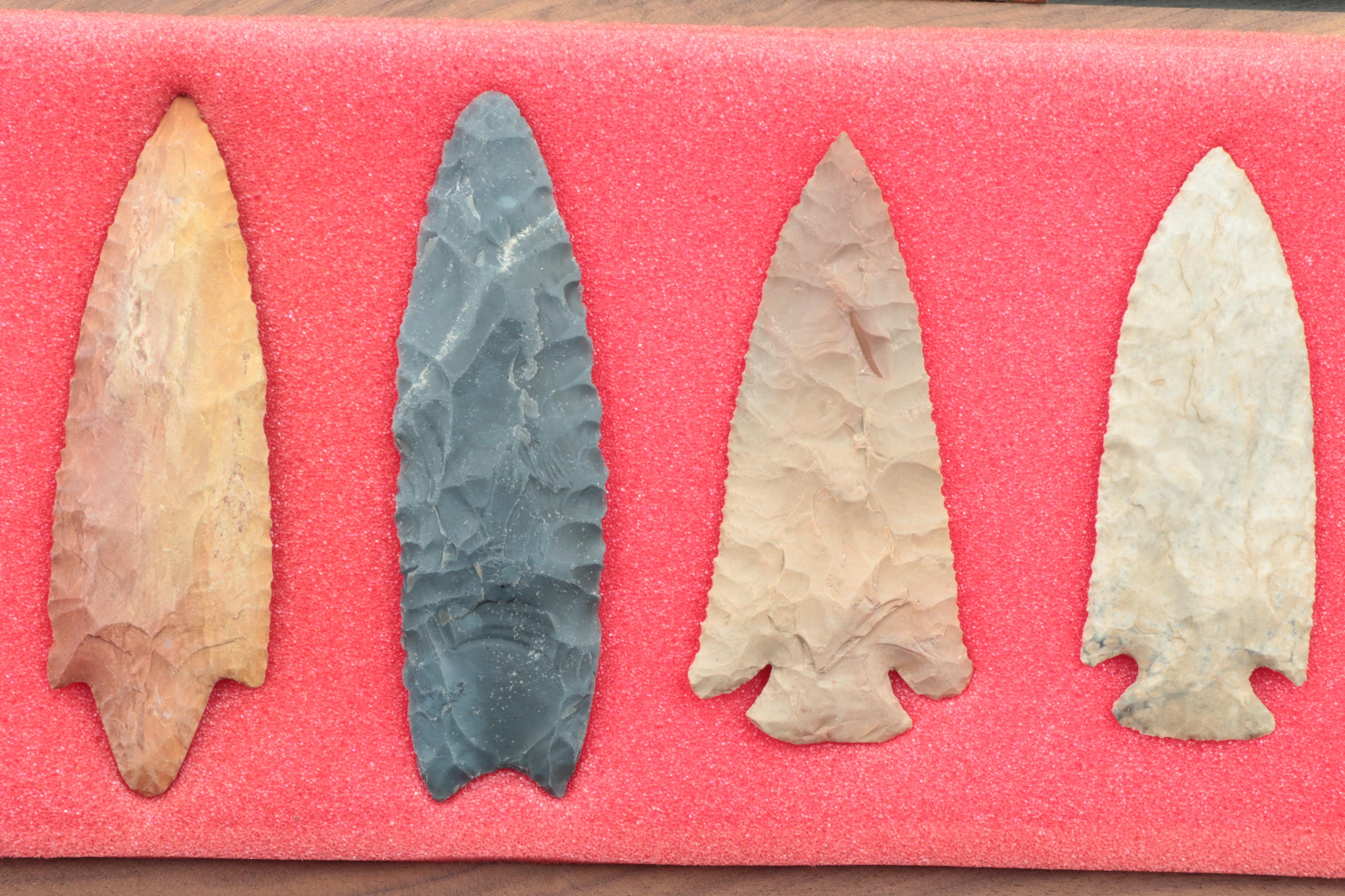 Collection of Twenty-One Contemporary Bifacial Chert Points