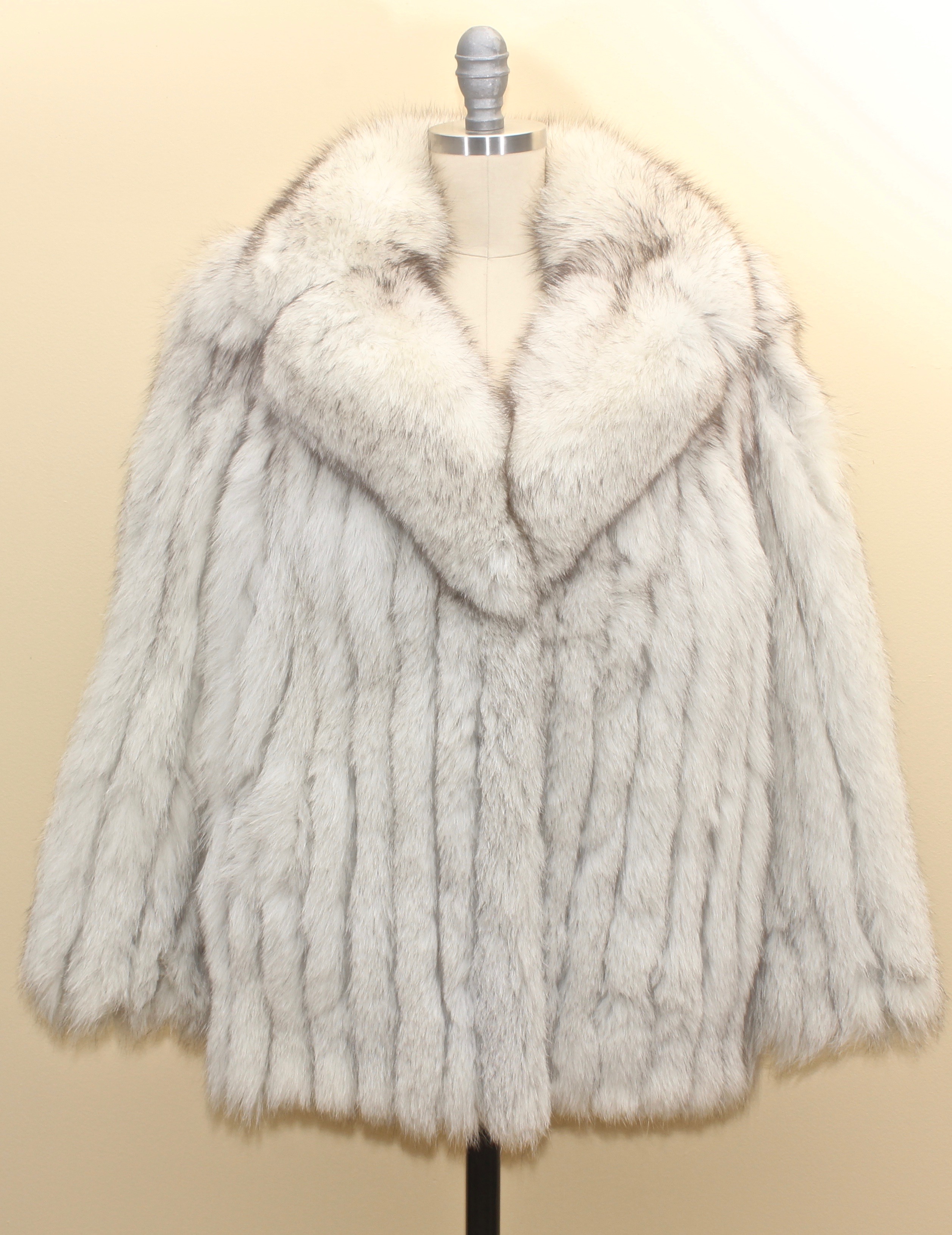Women's Vintage Silver Fox Fur Jacket