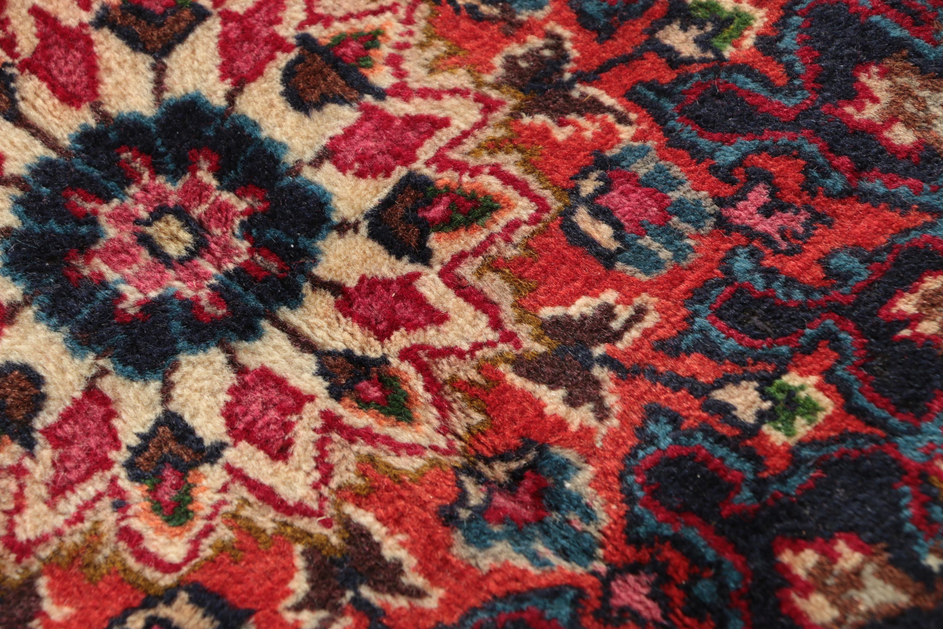 Hand-Knotted Persian Kashan Area Rug