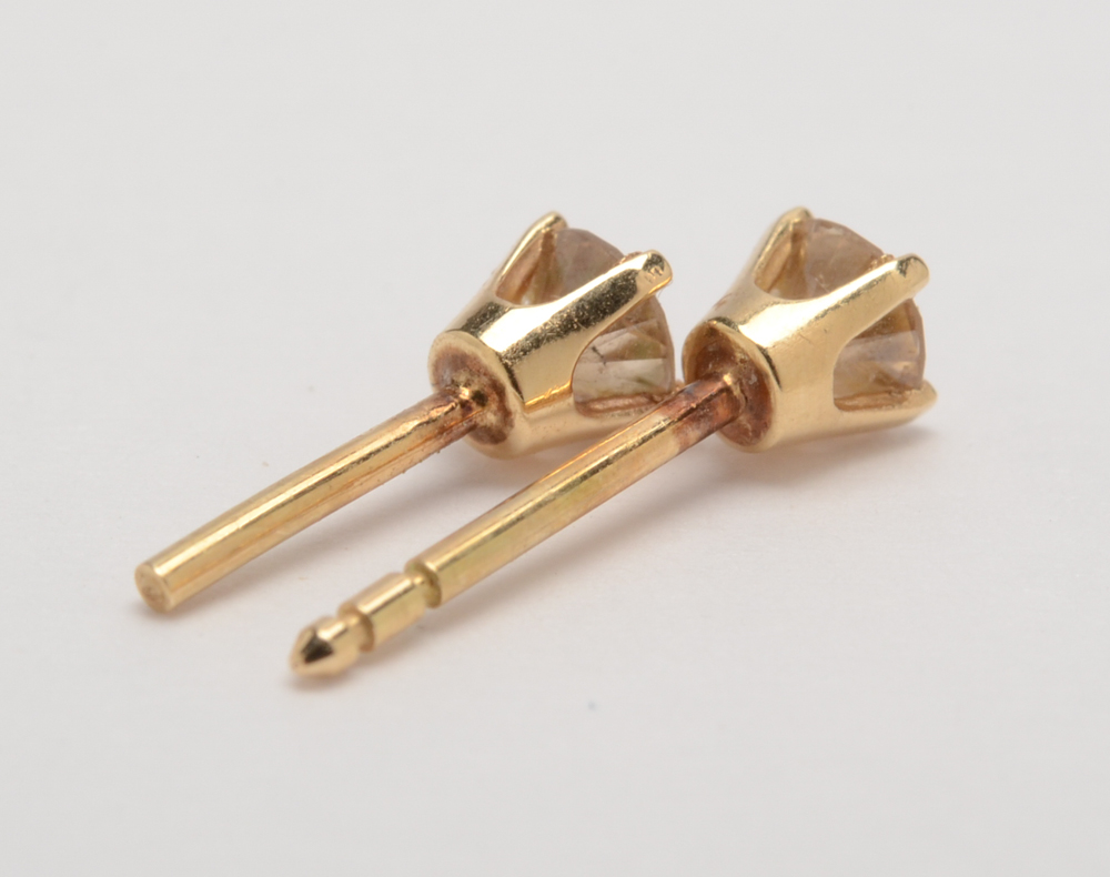 14K Yellow Gold Diamond Stud Earrings